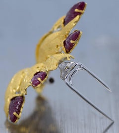 Bucellati, Carved Ruby and 18 Karat Gold Leaf Brooch
