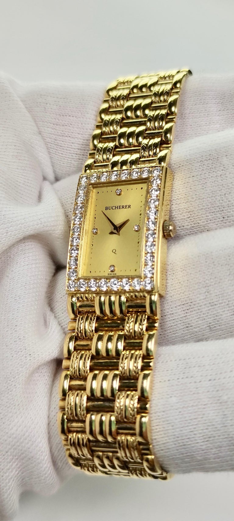 Damenuhr aus 18 Karat Gold mit Diamanten von Bucherer bei 1stDibs