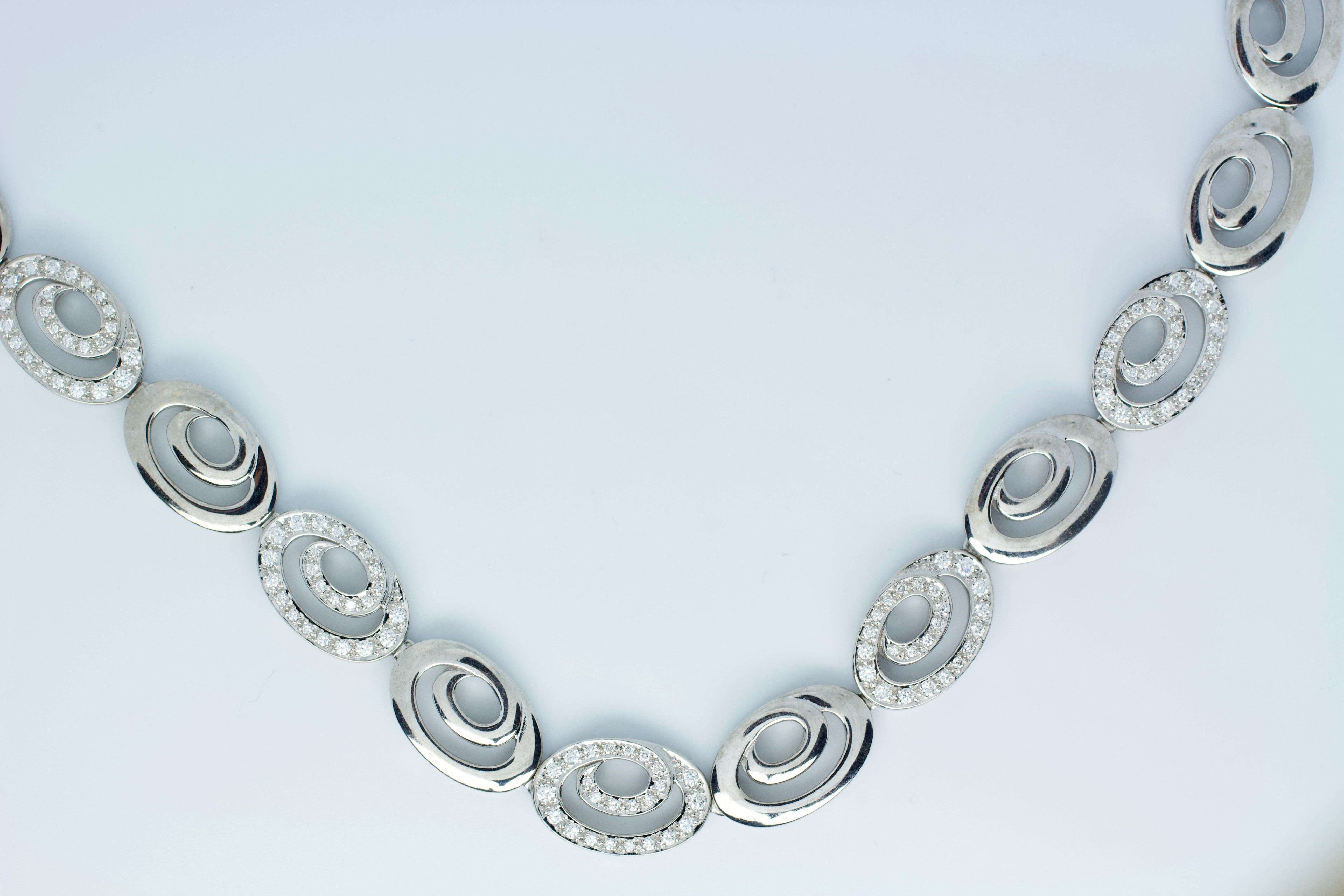 Bucherer 18 Karat White Gold Round White Diamond 1.52 Carat Necklace In Excellent Condition In Montgomery, AL