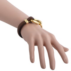 Bucherer 18 Karat Yellow Gold Loop Brown Leather Bangle Bracelet
