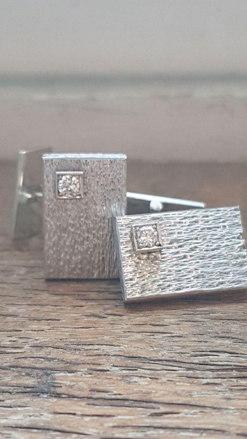 Art Deco Bucherer Cufflinks 18-Karat White Gold with Brilliants