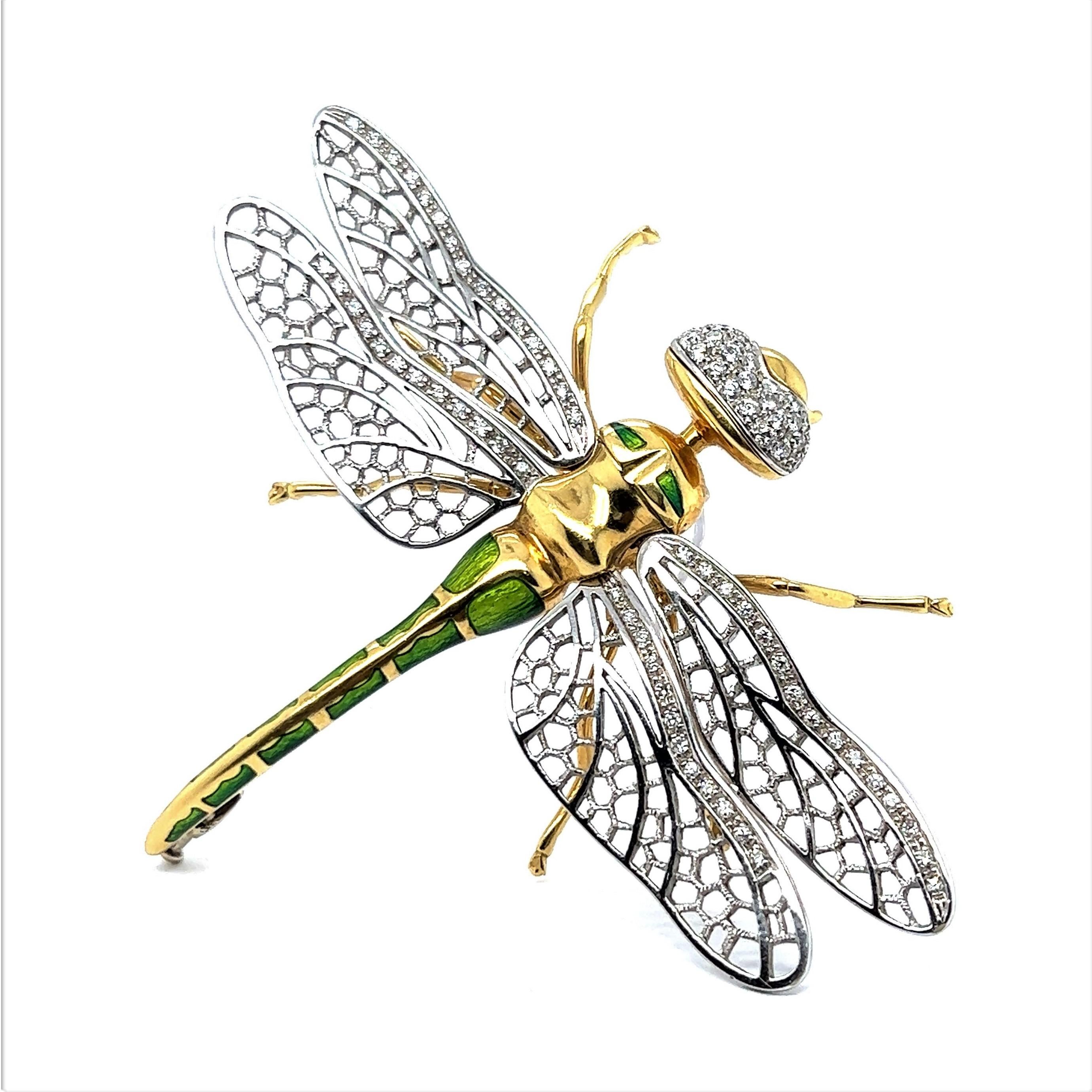 Trends have come and gone but the desire for beautiful botanical jewelry has persisted through the ages. Dragonflies are one of the most widely represented creatures of this motif. It dates back to the 19th century, when Art Nouveau jewelers were