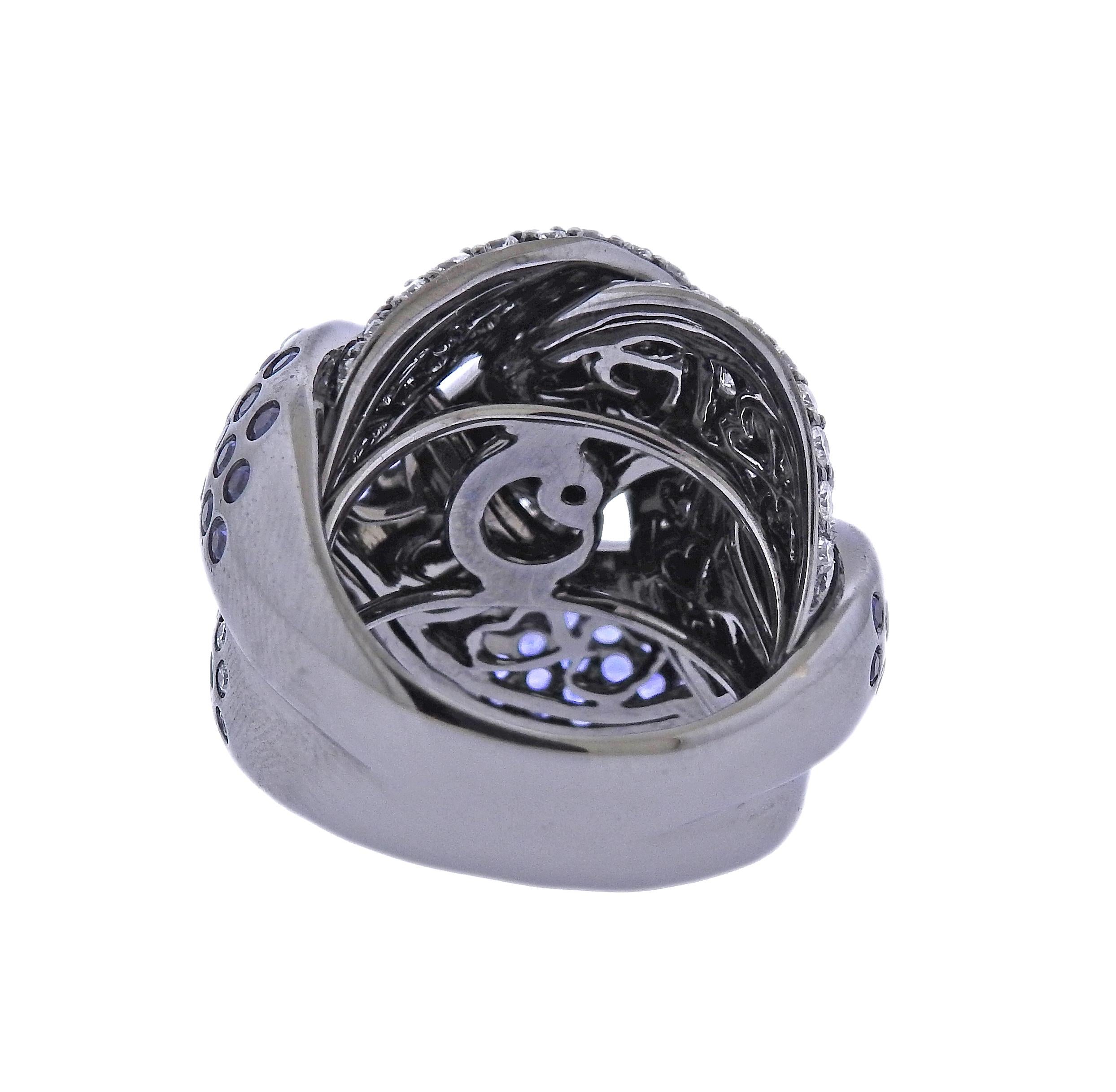 Kuppelring vonerer aus Gold mit Diamant und Saphir (Rundschliff) im Angebot