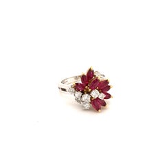 Bague Bucherer en or blanc et jaune 18 carats avec rubis et diamants