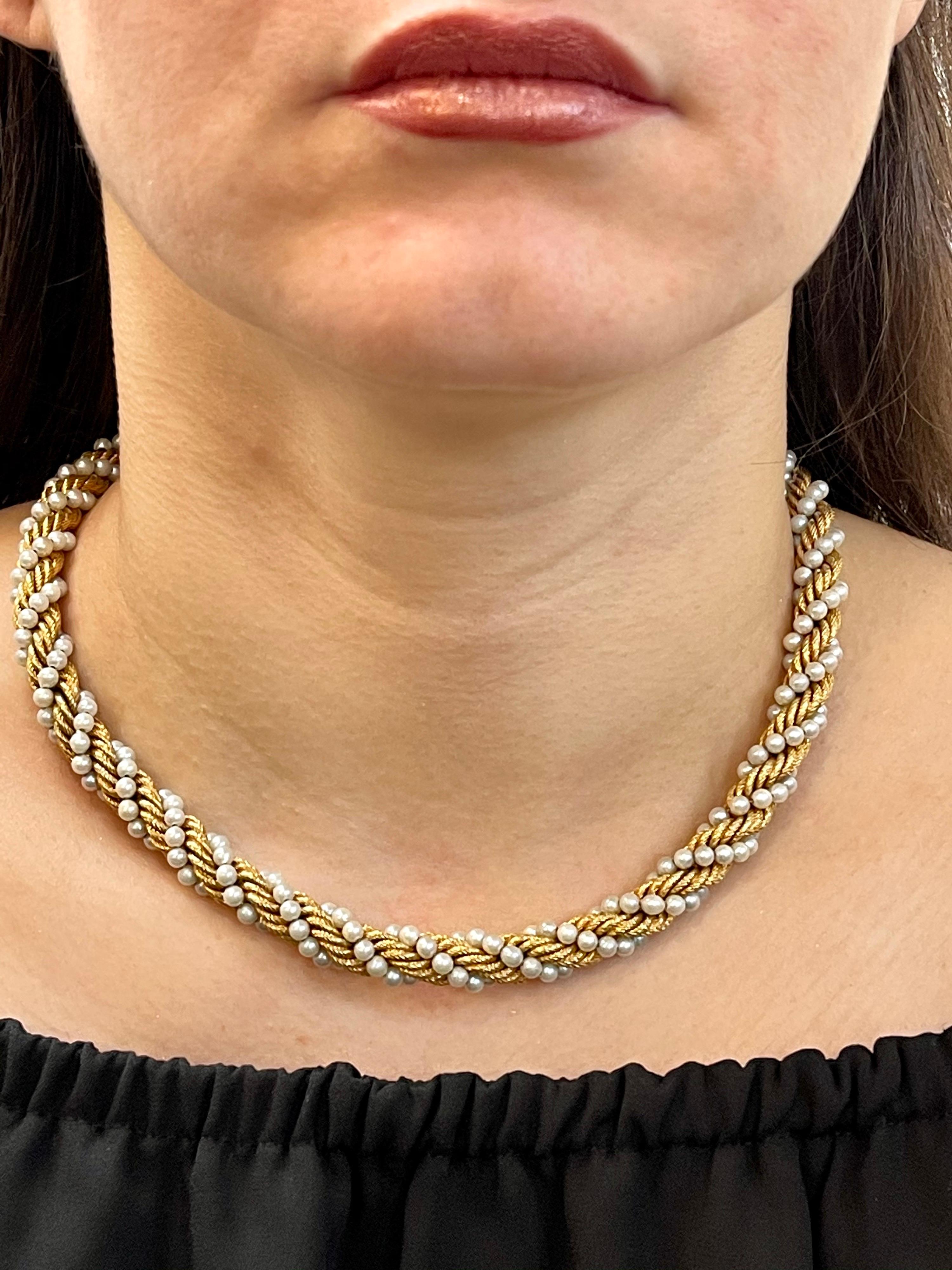 Bucherer Two-Piece Necklace and Bracelet Set in 18 Karat Yellow Gold and Pearls For Sale 9
