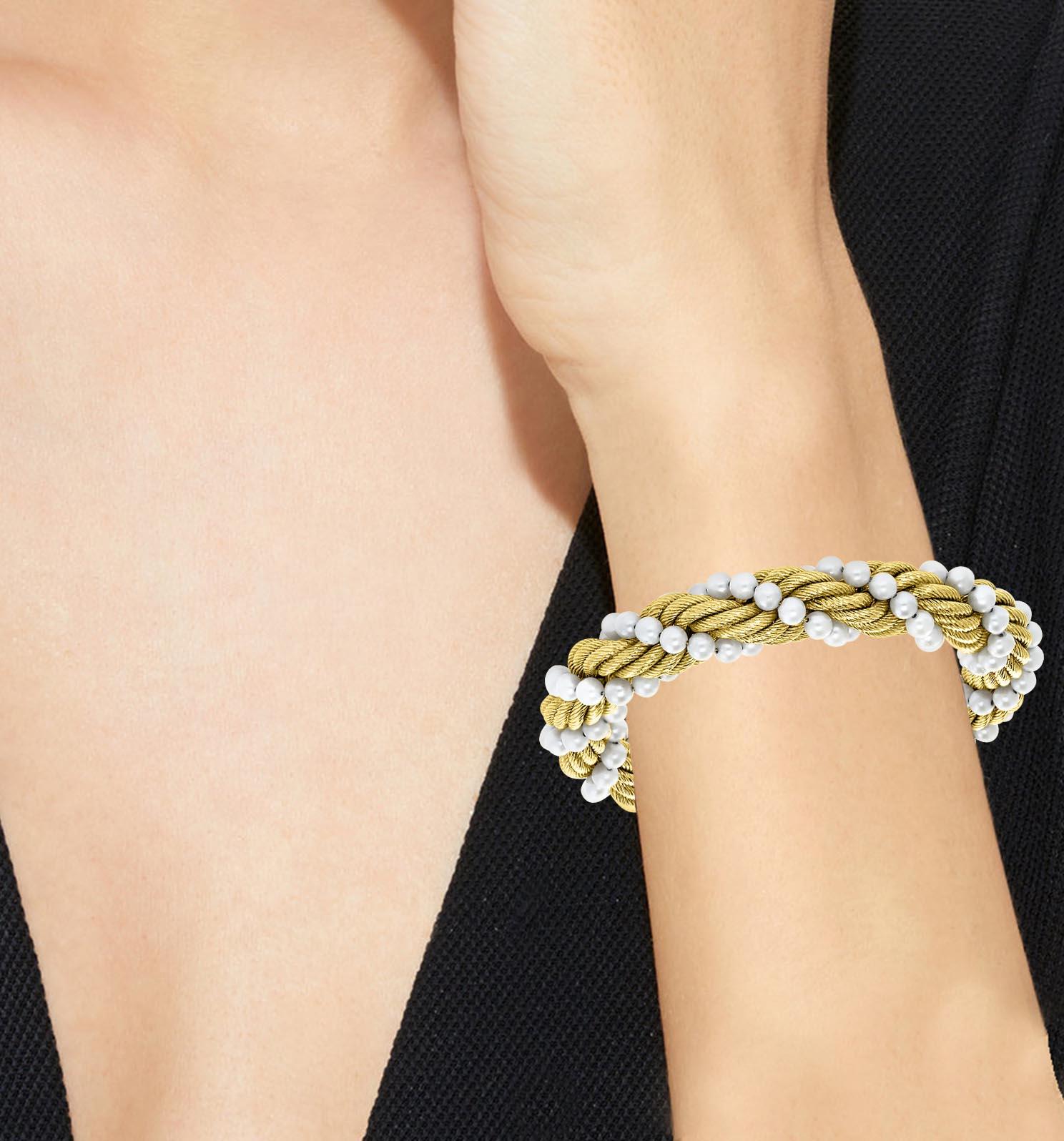 Bucherer, collier et bracelet deux pièces en or jaune 18 carats et perles en vente 7