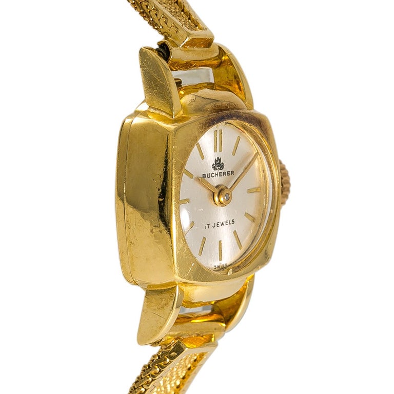Bucherer Women’s Vintage Hand Winding Watch Silver Dial 18 Karat Yellow