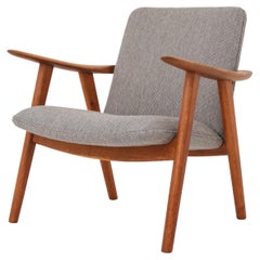 Buck Chair by Hans J. Wegner