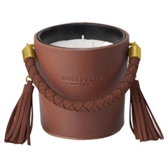 Eimer, Kerzenhalter aus dunkelbraunem Leder, Duftkerze Oud Wood & Roses 21 Oz. 