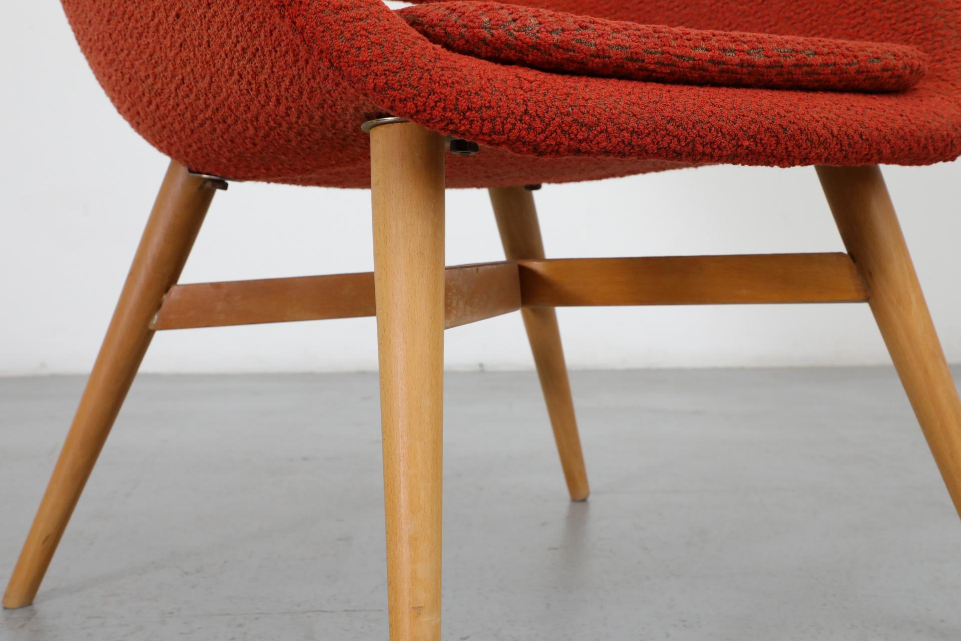 Chaises longues en forme de seau de Miroslav Navrátil pour Vertex dans leur état d'origine en vente 4