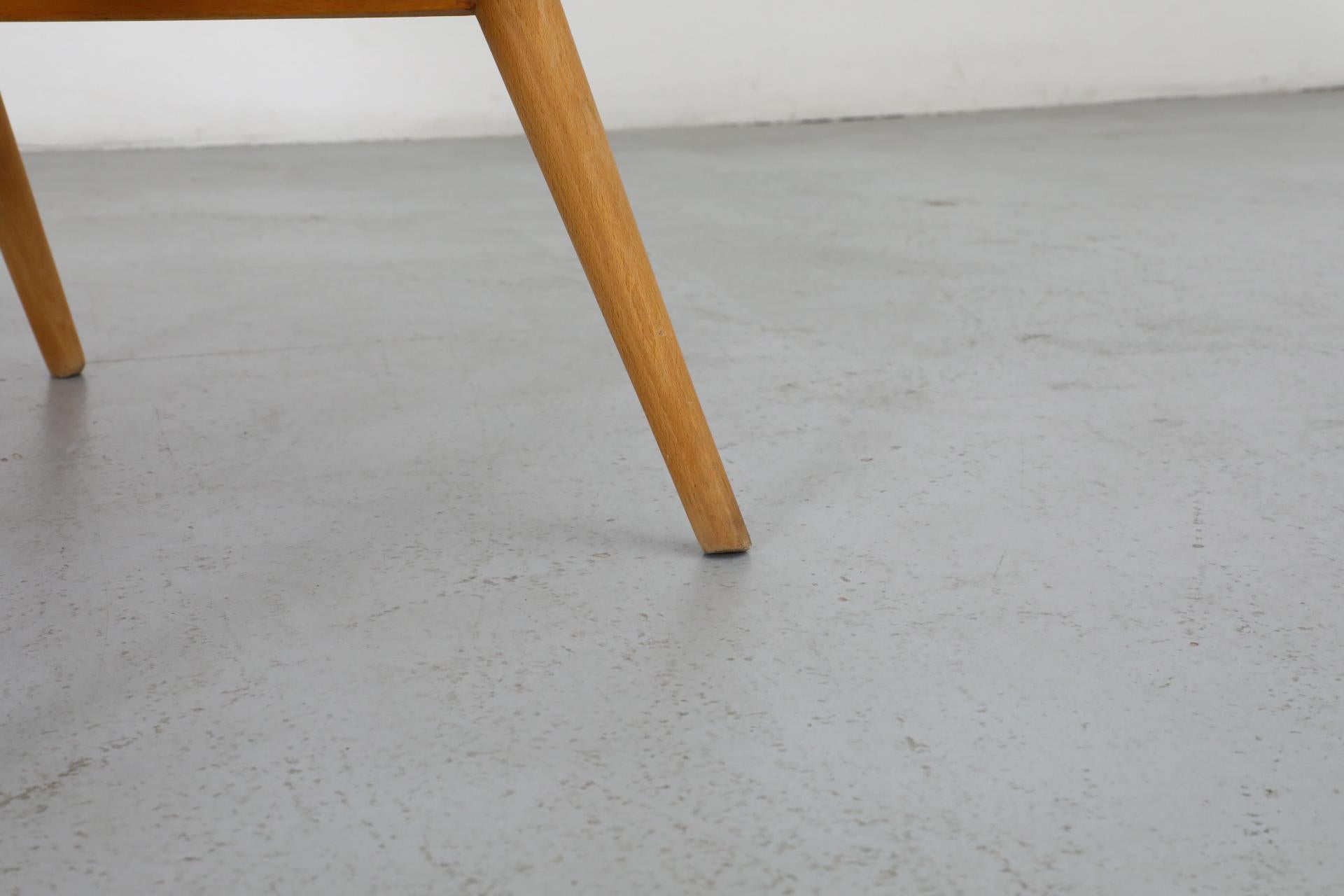 Chaises longues en forme de seau de Miroslav Navrátil pour Vertex dans leur état d'origine en vente 6