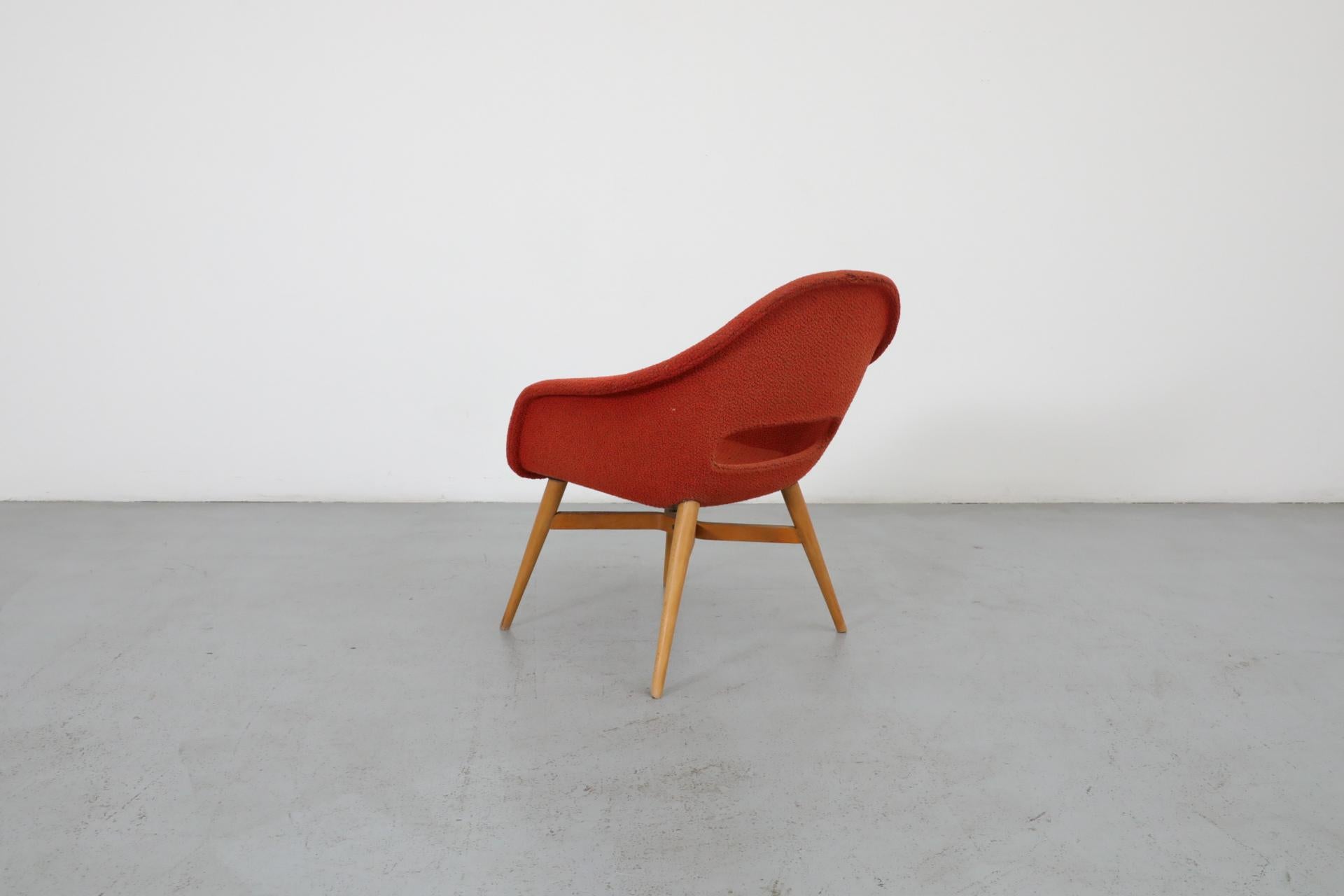 Tchèque Chaises longues en forme de seau de Miroslav Navrátil pour Vertex dans leur état d'origine en vente