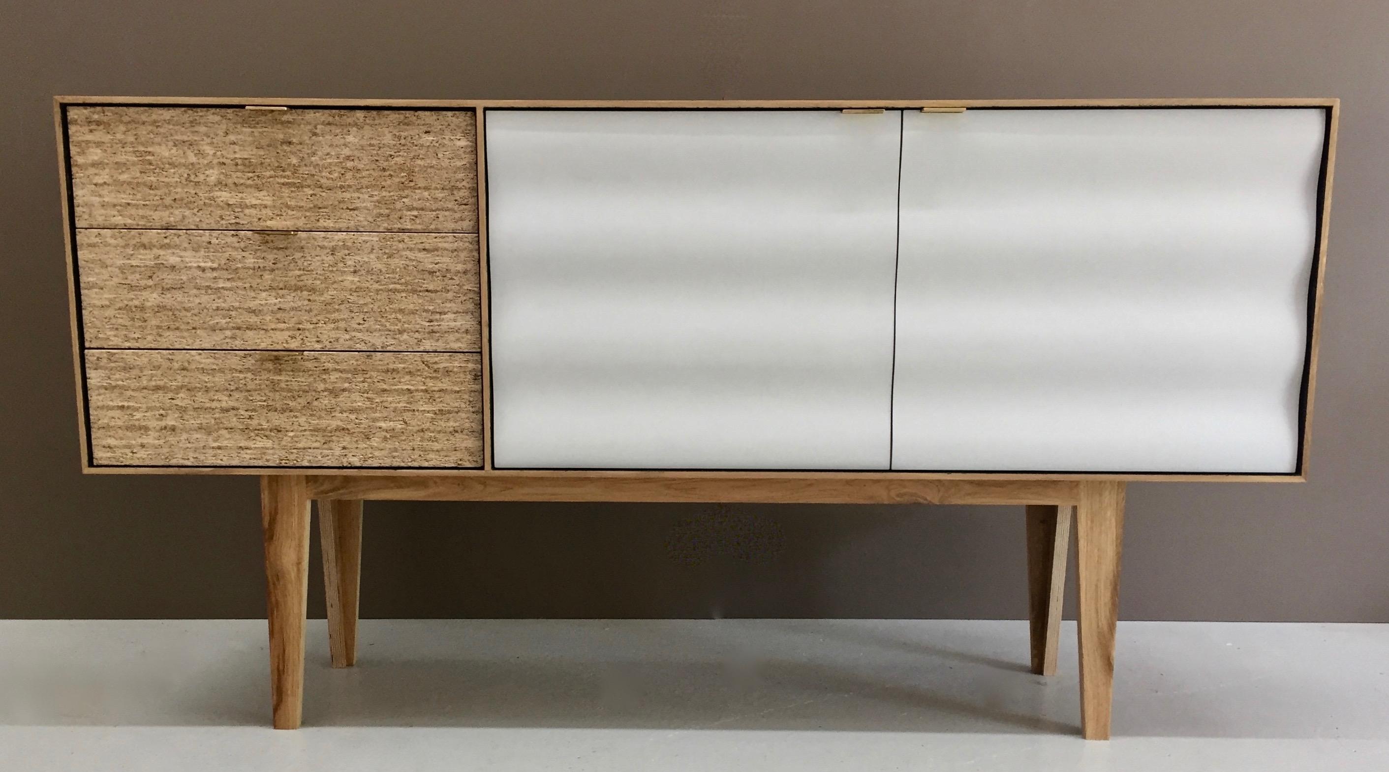 Contemporary Buckhurst Sideboard oak veneered plywood with hand shaped curry/grey doors. For Sale