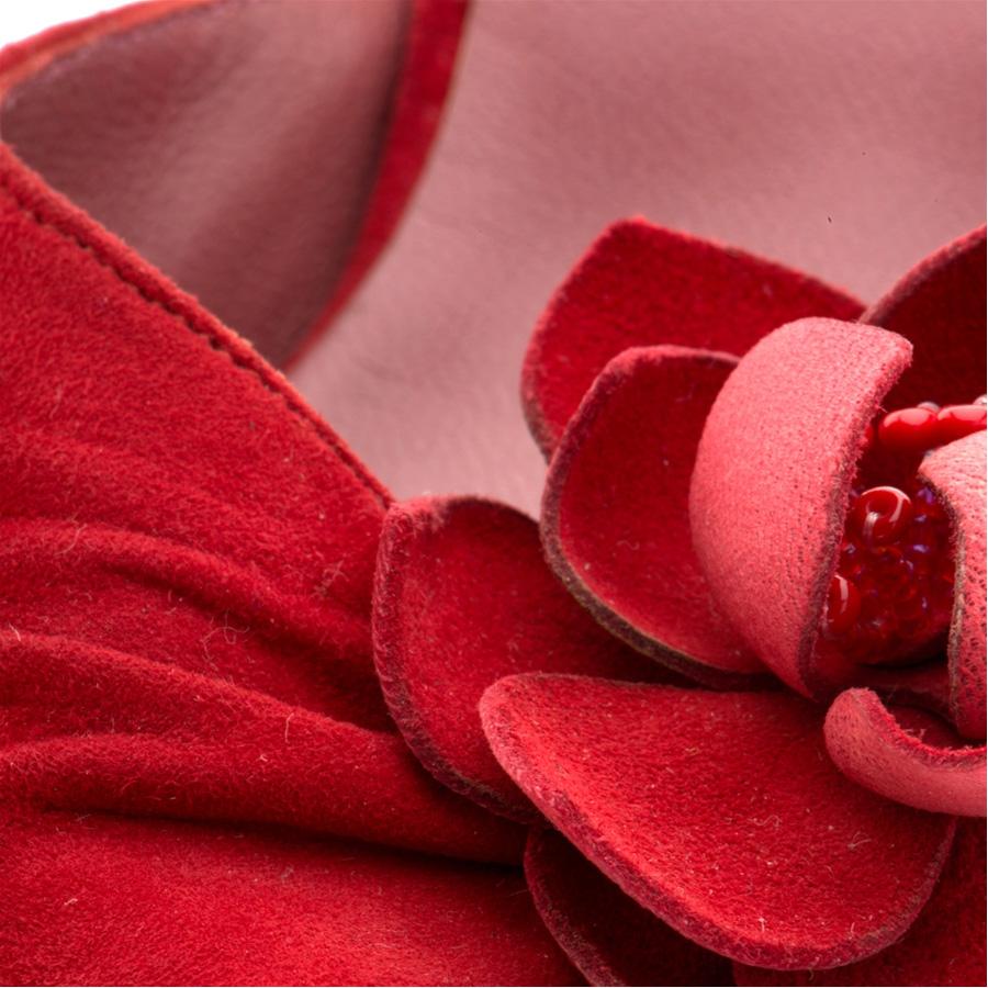 Rouge Sandale en peau de daim en vente