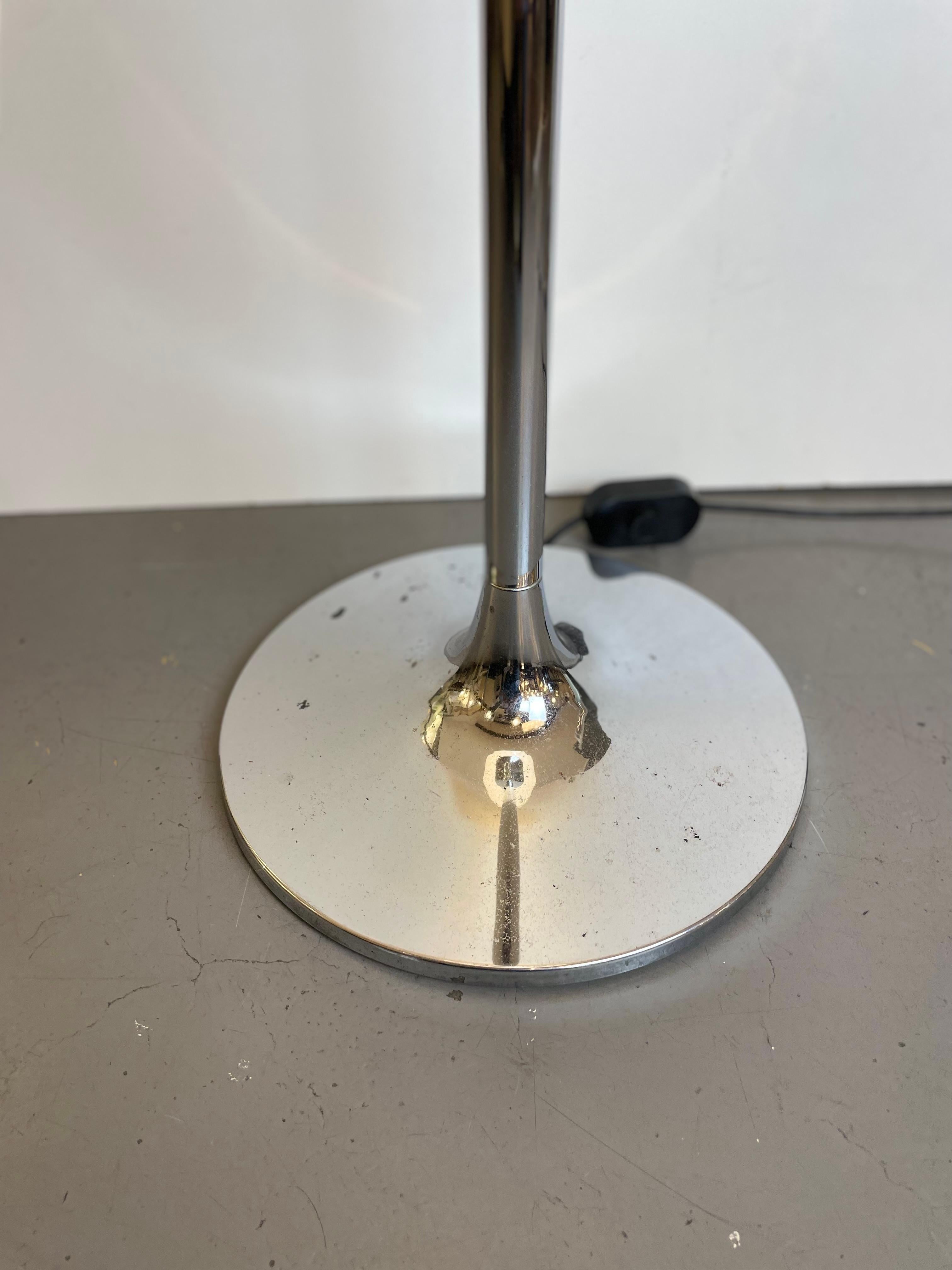Bud Grande Floor Lamp by Studio 6G for Guzzini, 1968 In Fair Condition In Brussel, BE