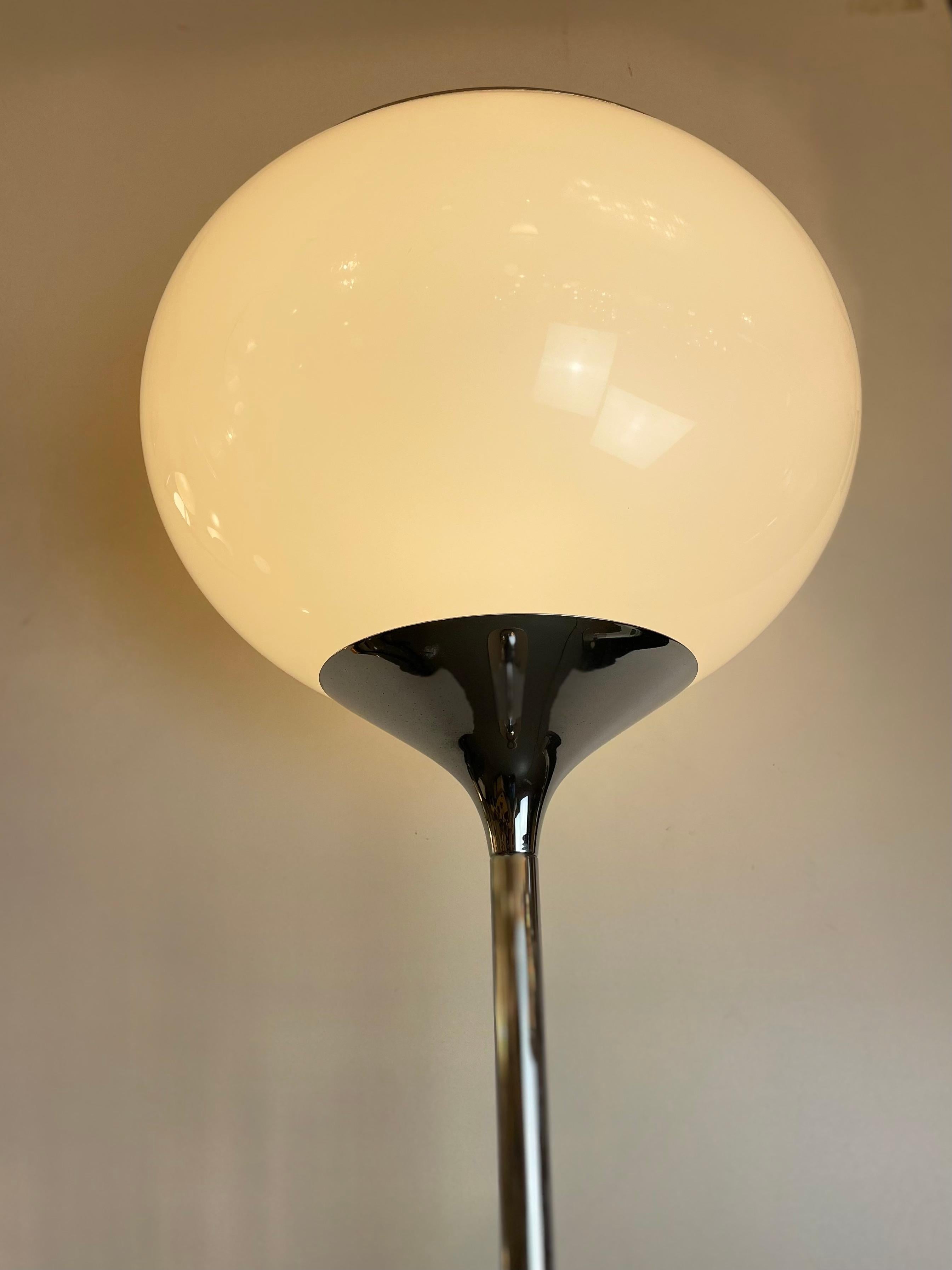 Bud Grande Floor Lamp by Studio 6G for Guzzini, 1968 2