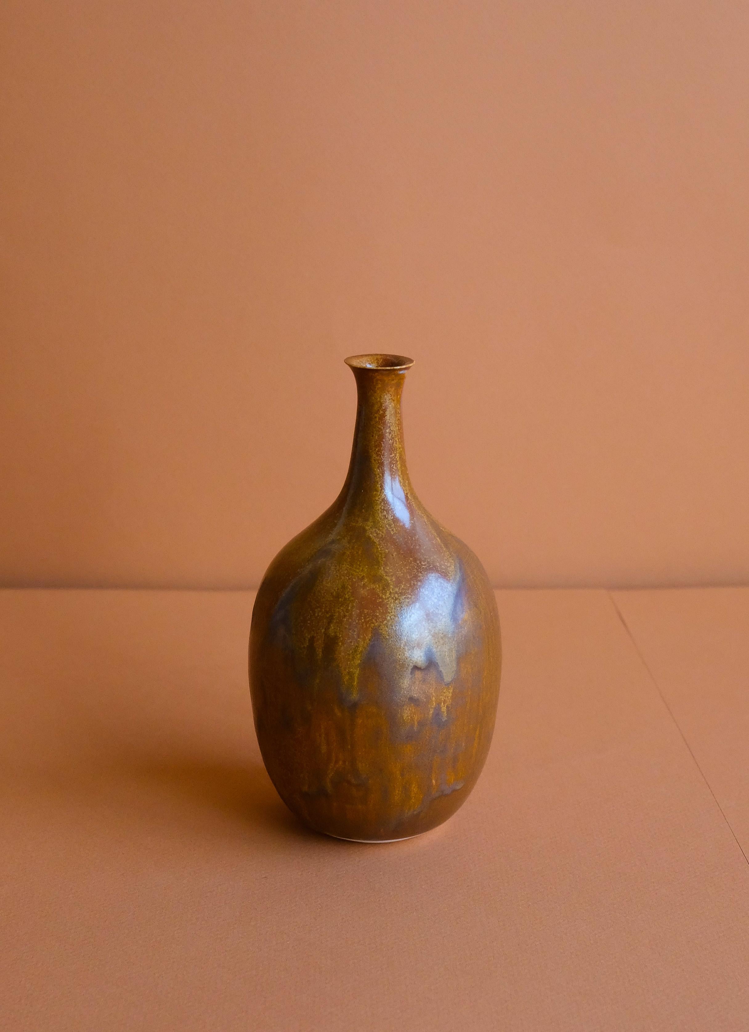 Contemporary Bud Porcelain Ceramic Vase - High Fire Reduction Glaze - Vietnamese Design  For Sale