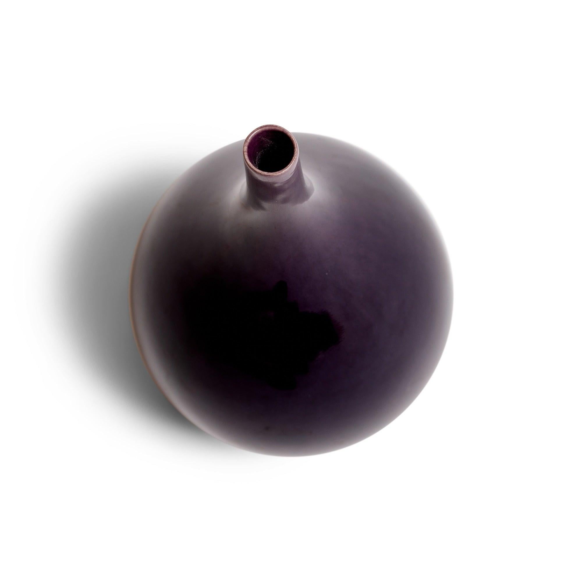 Vaso a bocciolo di Carl Harry Stalhane per Rörstrand Studio In condizioni ottime in vendita a Sagaponack, NY
