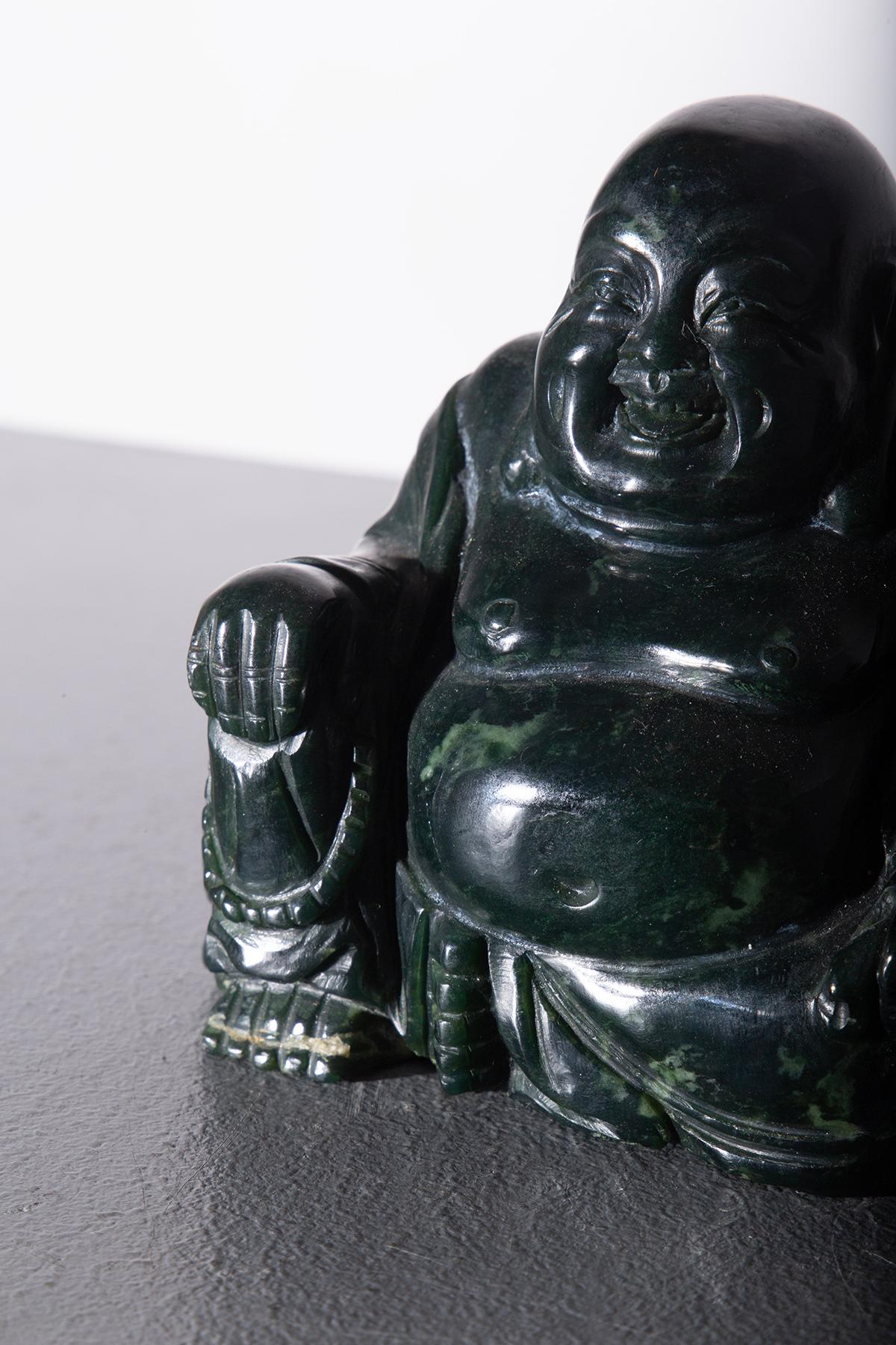 Budai Buddha in dark jade In Good Condition For Sale In Milano, IT