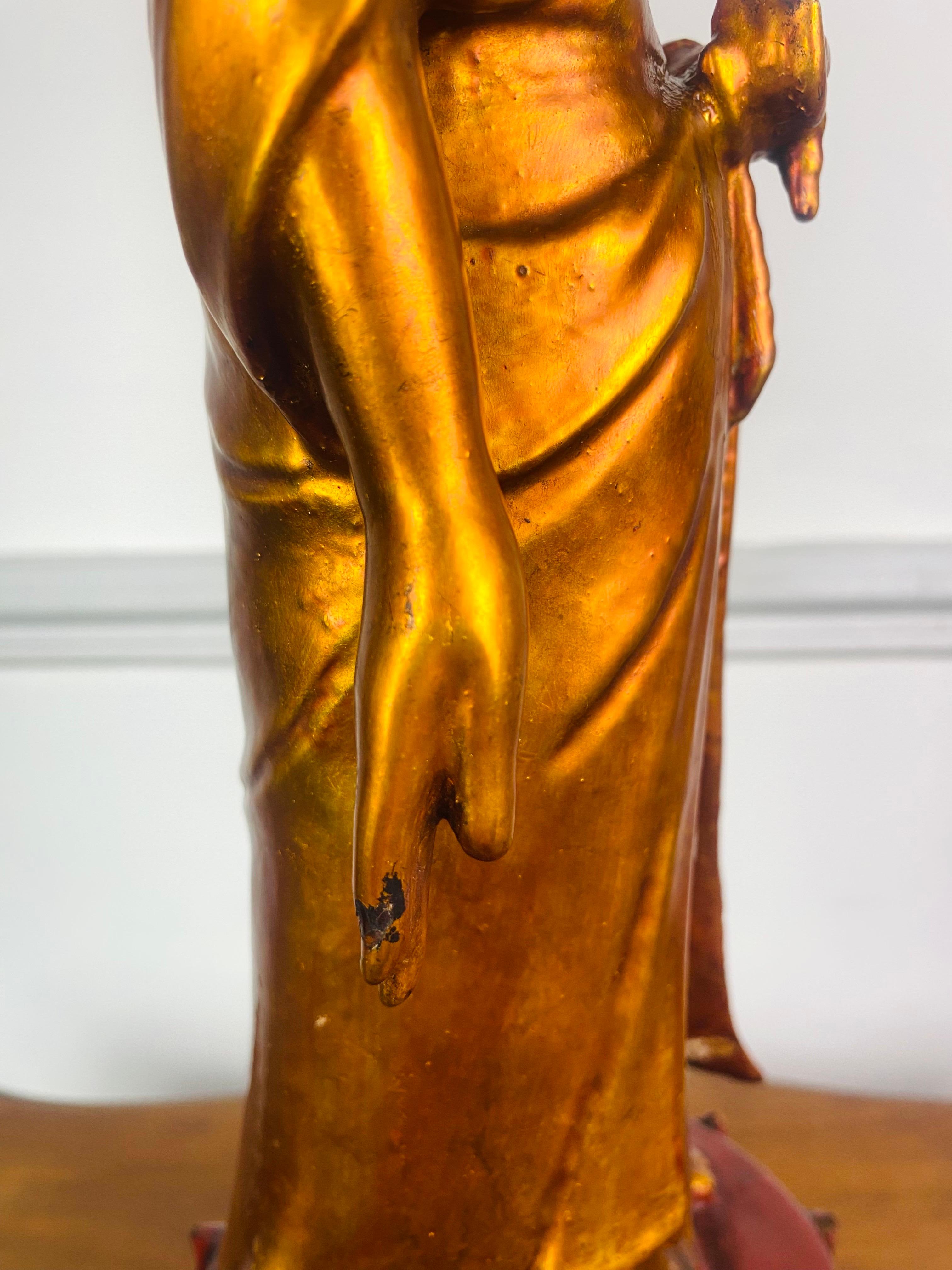 Wood Wood en bois doré et laqué, Asie de l'Est, fin du XIXe siècle en vente 2