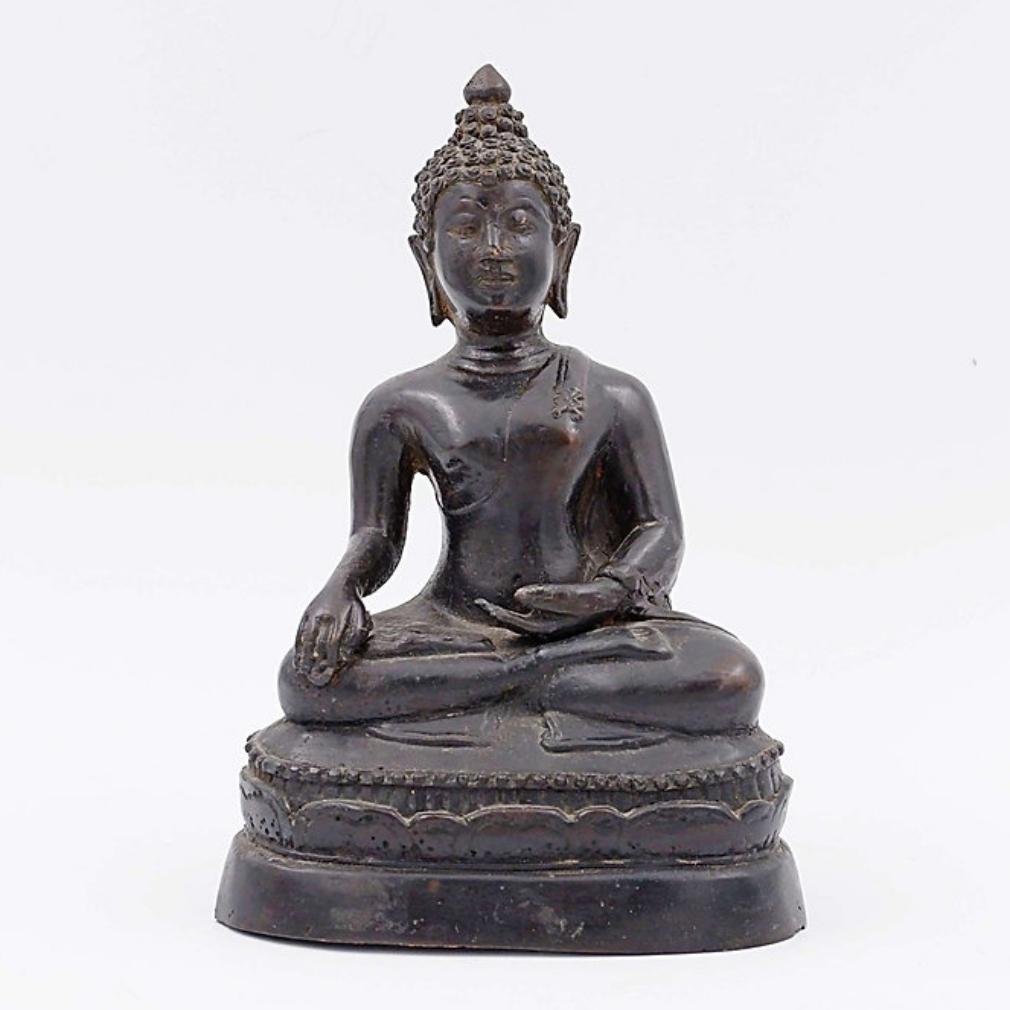 Buddha Calling the Earth to Witness - Bronze