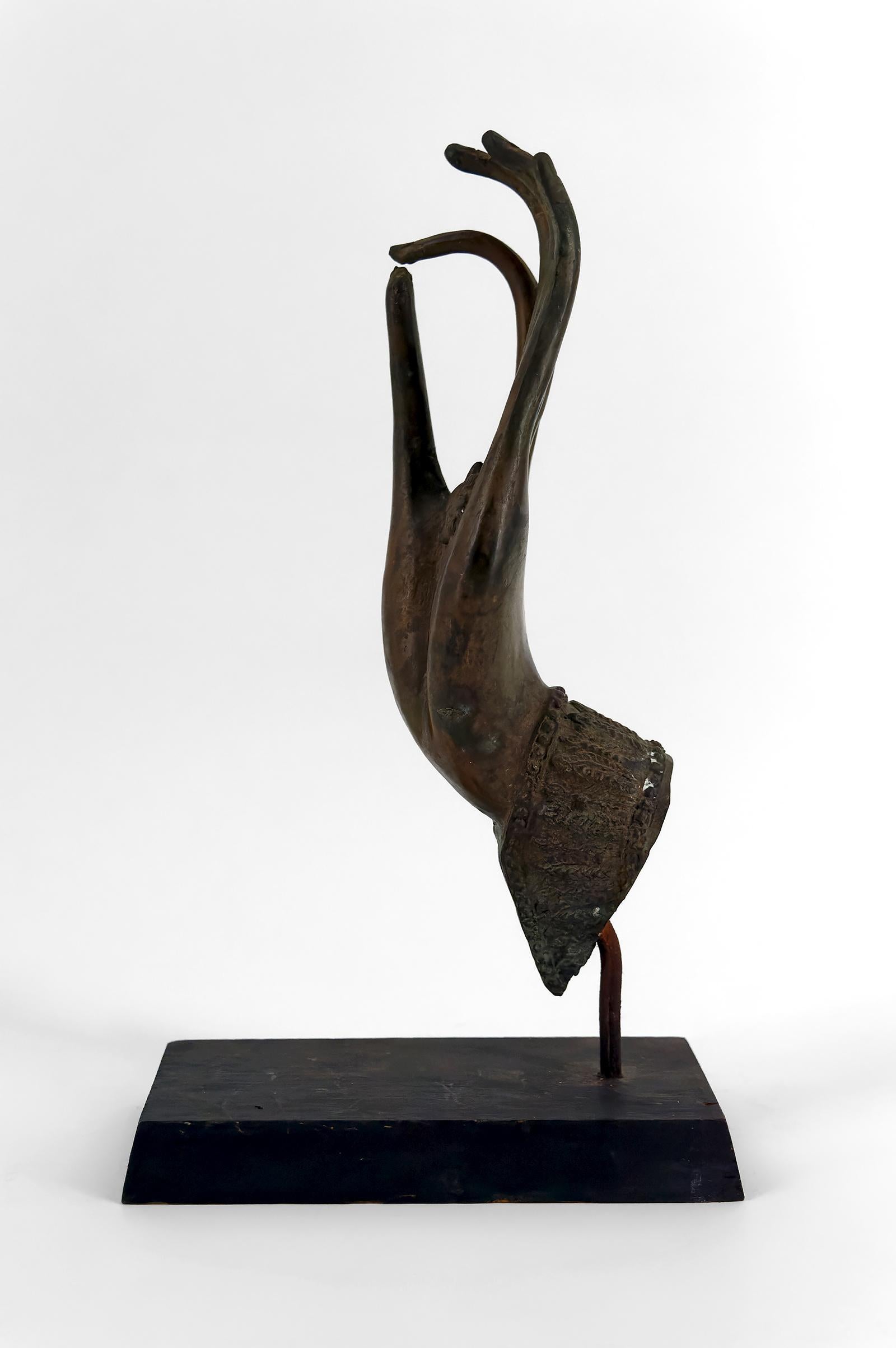 Artisanat Bouddha en bronze patiné, monté sur socle, Thaïlande, 20e siècle en vente