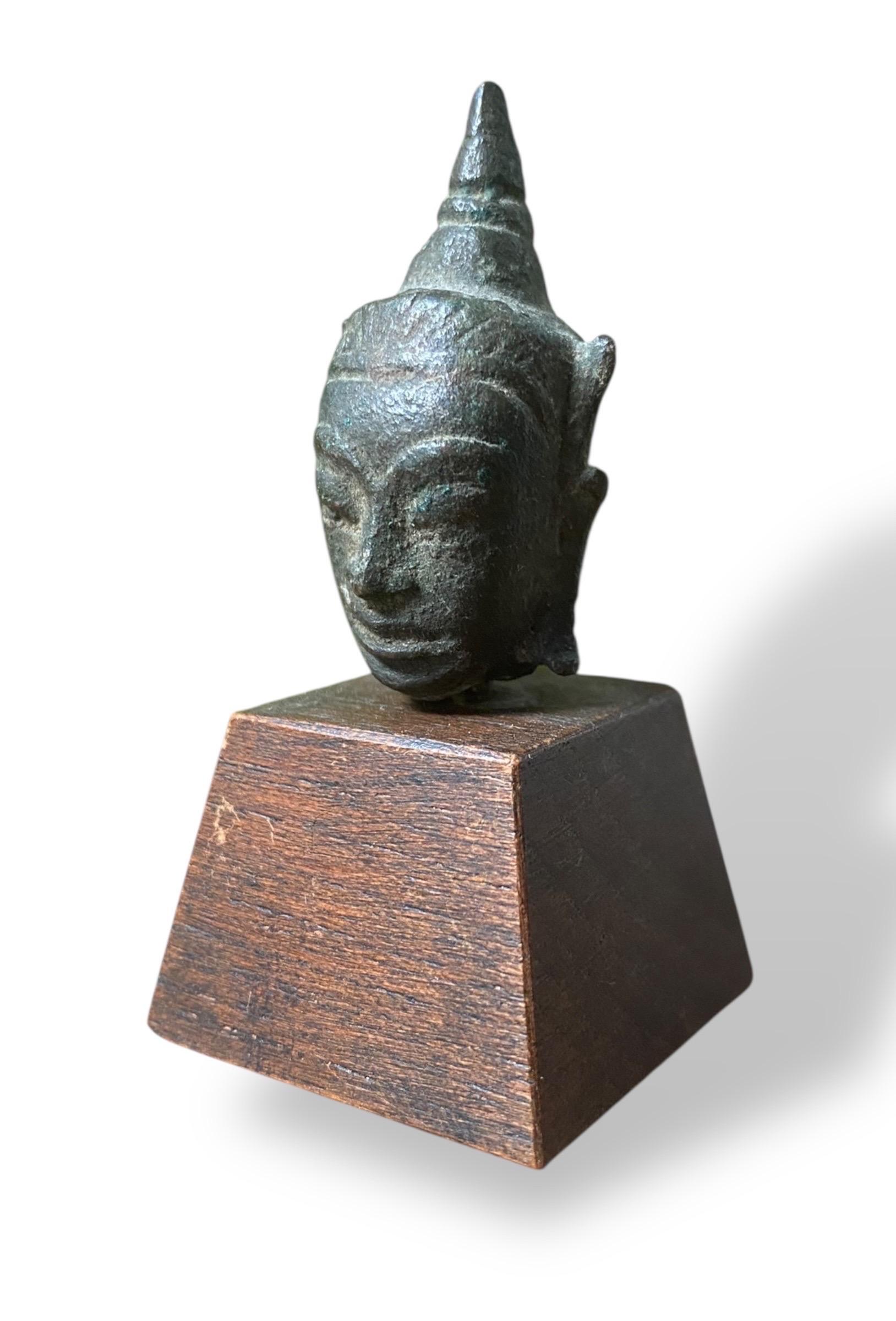Cabeza de Buda - Tailandia, Ayutthaya, siglo XVII en venta 4
