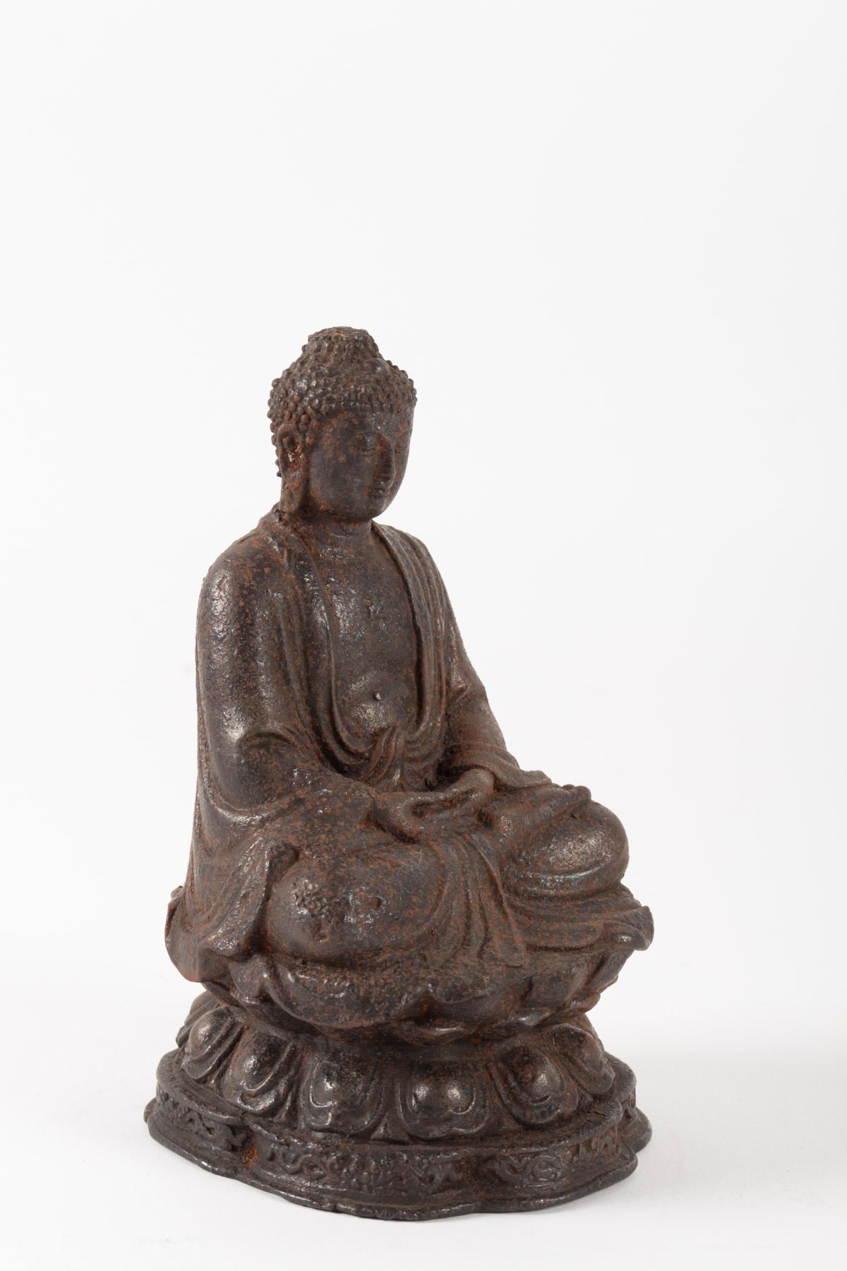 Buddha in Meditation on a Lotus-Shaped Bass, China, 19th Century In Good Condition In Saint-Ouen, FR