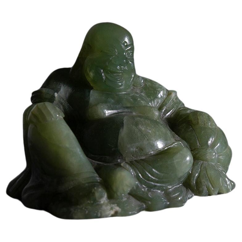 Buddha statuette in green jade For Sale