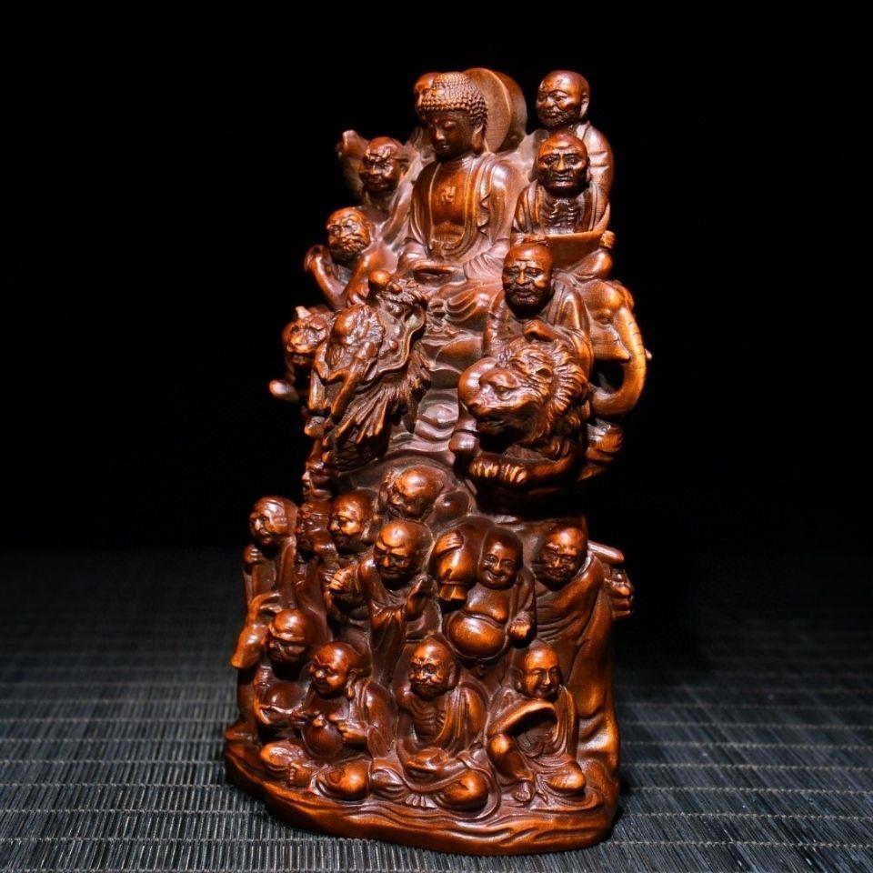 Buddhist Eighteen Arhats Worship the Buddha Wood Sculpture In Good Condition For Sale In 景德镇市, CN