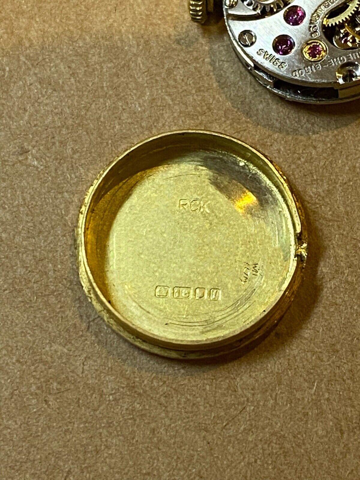 Bueche-Girod Cocktailuhr aus 18 Karat Vollgold mit Rubin und Diamanten, London ca. 1960er Jahre. 1