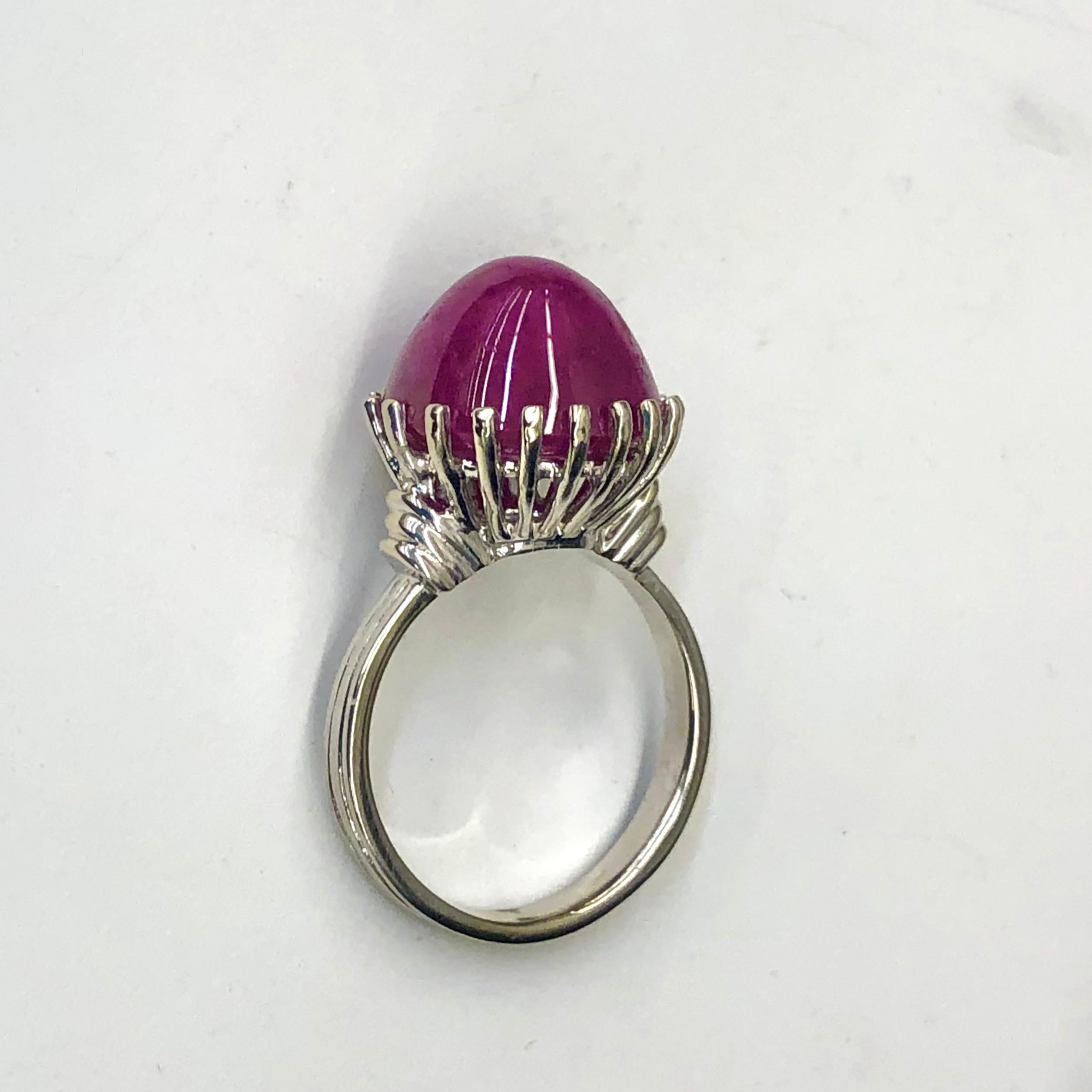 Burma Ruby White Gold Solitaire Ring For Sale 2