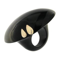 Bufalo Horn Ring 18 Karat Yellow Gold Satin Finish