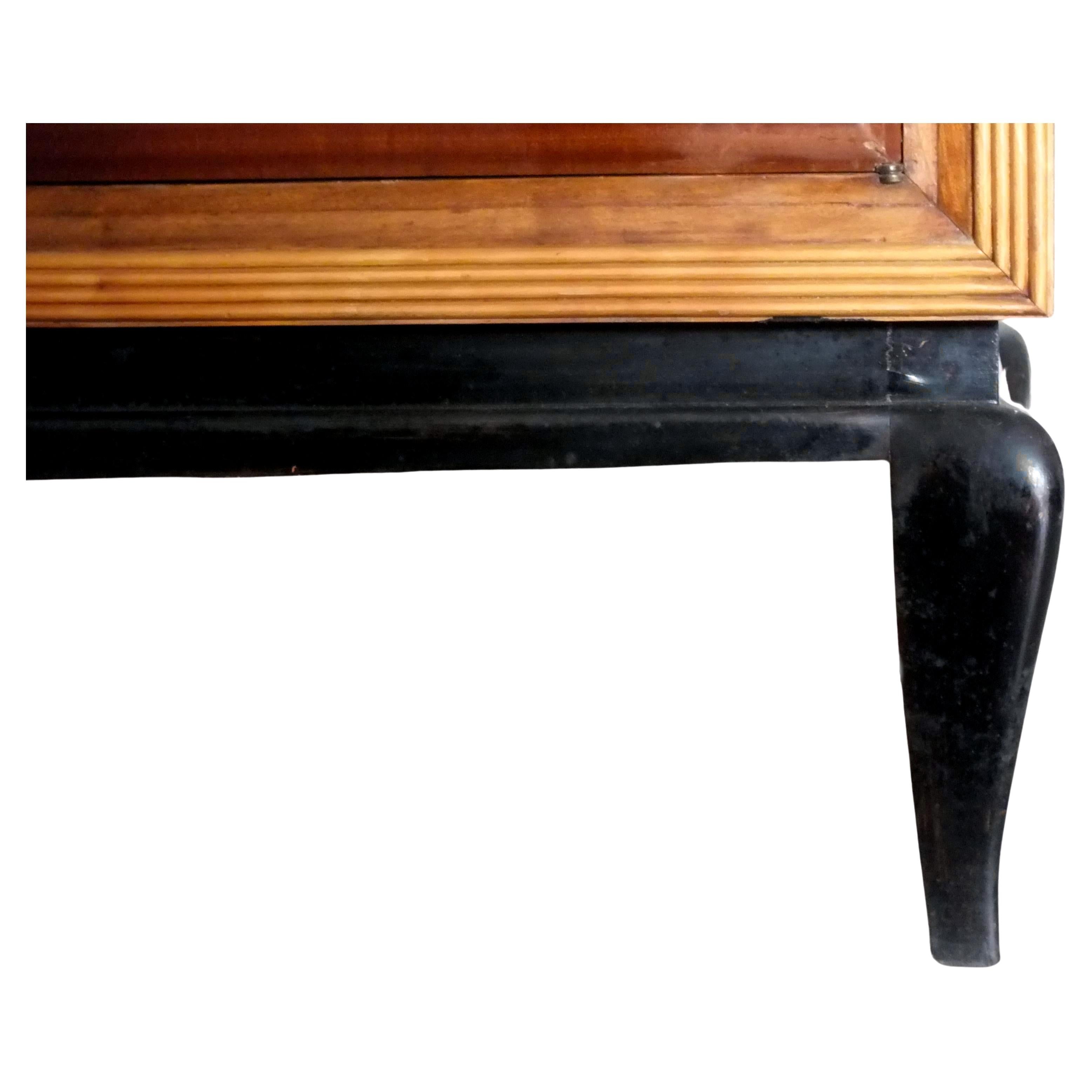 Buffa Paolo design in years '30 by Galdino Maspero Italy elegant sideboard For Sale 3