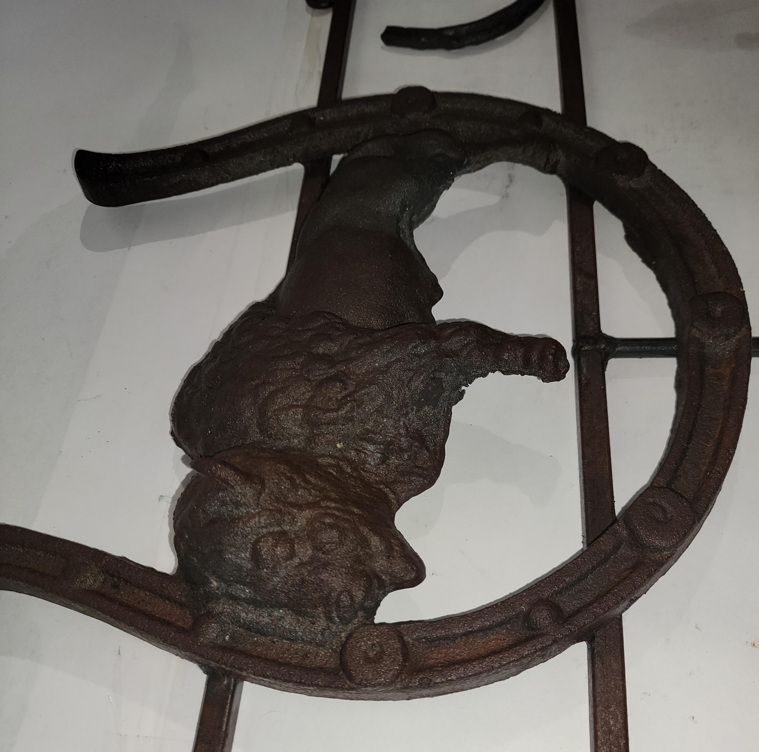 Buffalo Hat and Coat Wall Rack In Good Condition In Los Angeles, CA