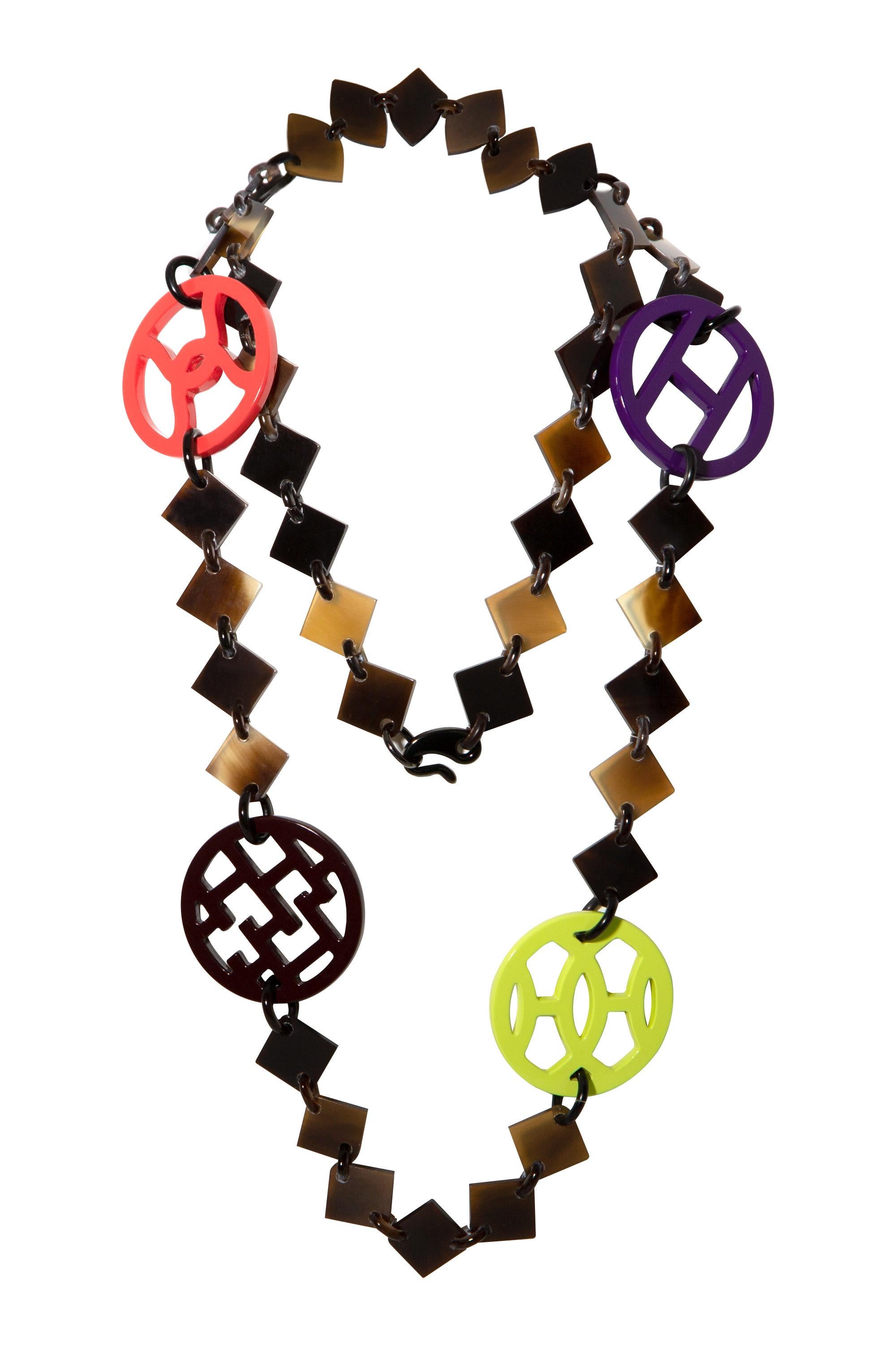 Women's or Men's Hermès Buffalo Horn Purple/Multicolour Lacquer Lena Necklace For Sale