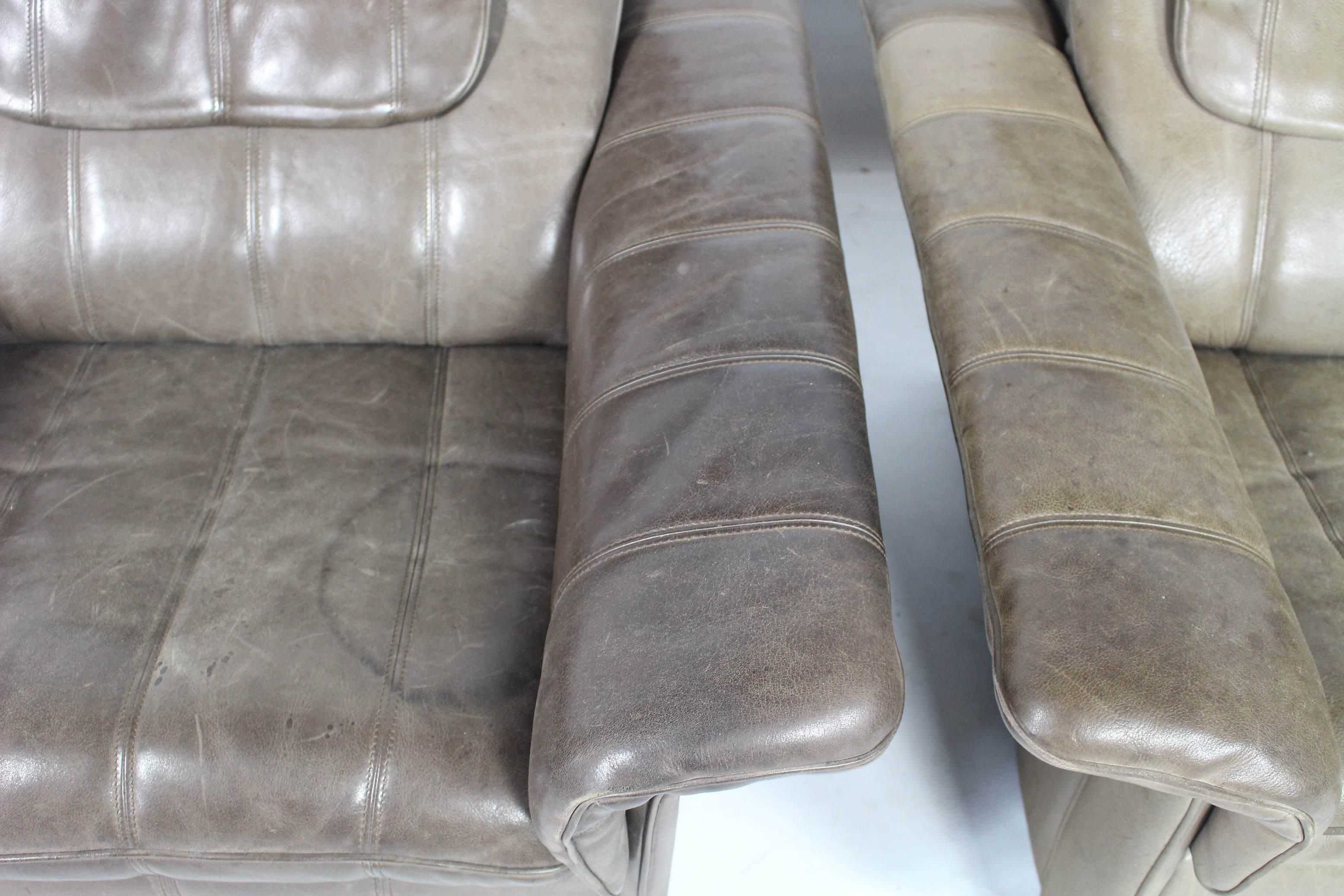 Buffalo Leather Lounge Chair by De Sede of Switzerland, 1970s For Sale 1