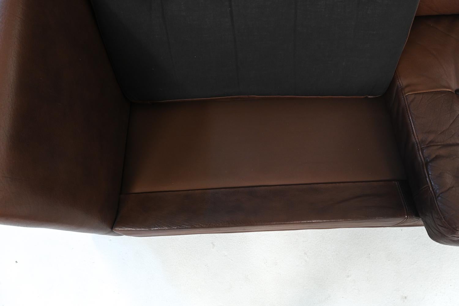 Buffalo Leather Sofa Suite in the Manner of Mogens Hansen, c. 1970's 5