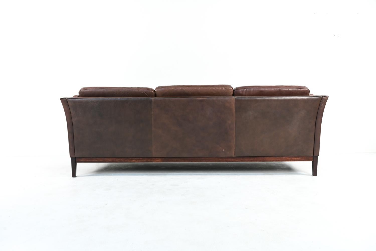 Buffalo Leather Sofa Suite in the Manner of Mogens Hansen, c. 1970's 3