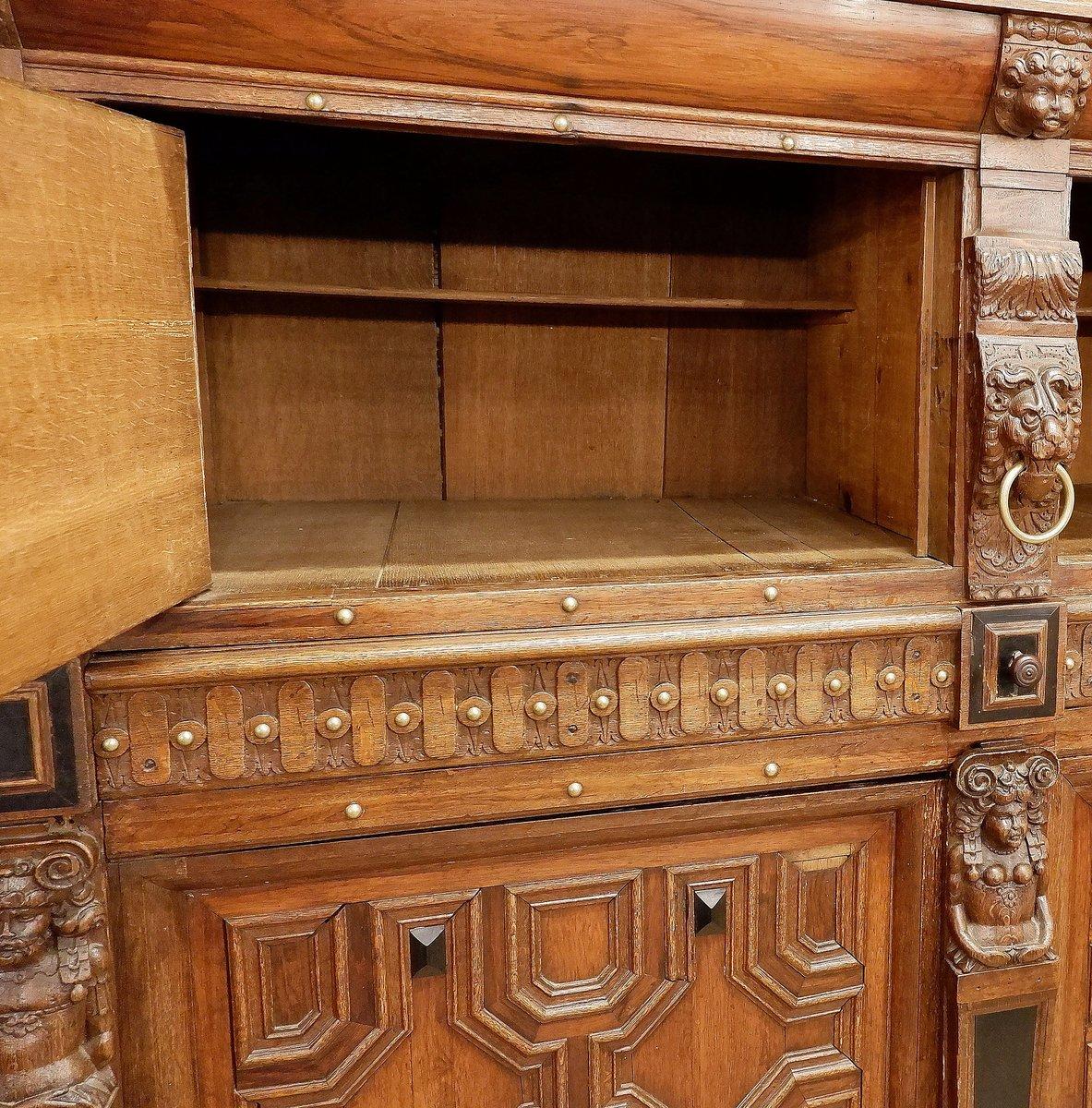 Wood Buffet 17th Century from Holland For Sale