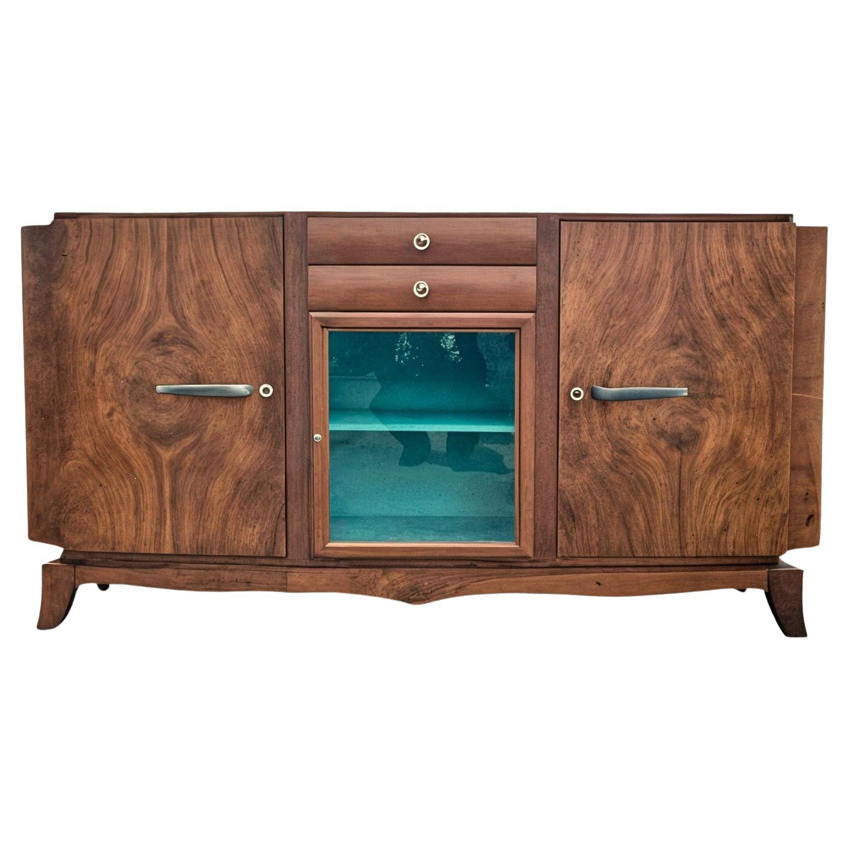 Buffet 3 portes 2 tiroirs en placage de noyer 1960