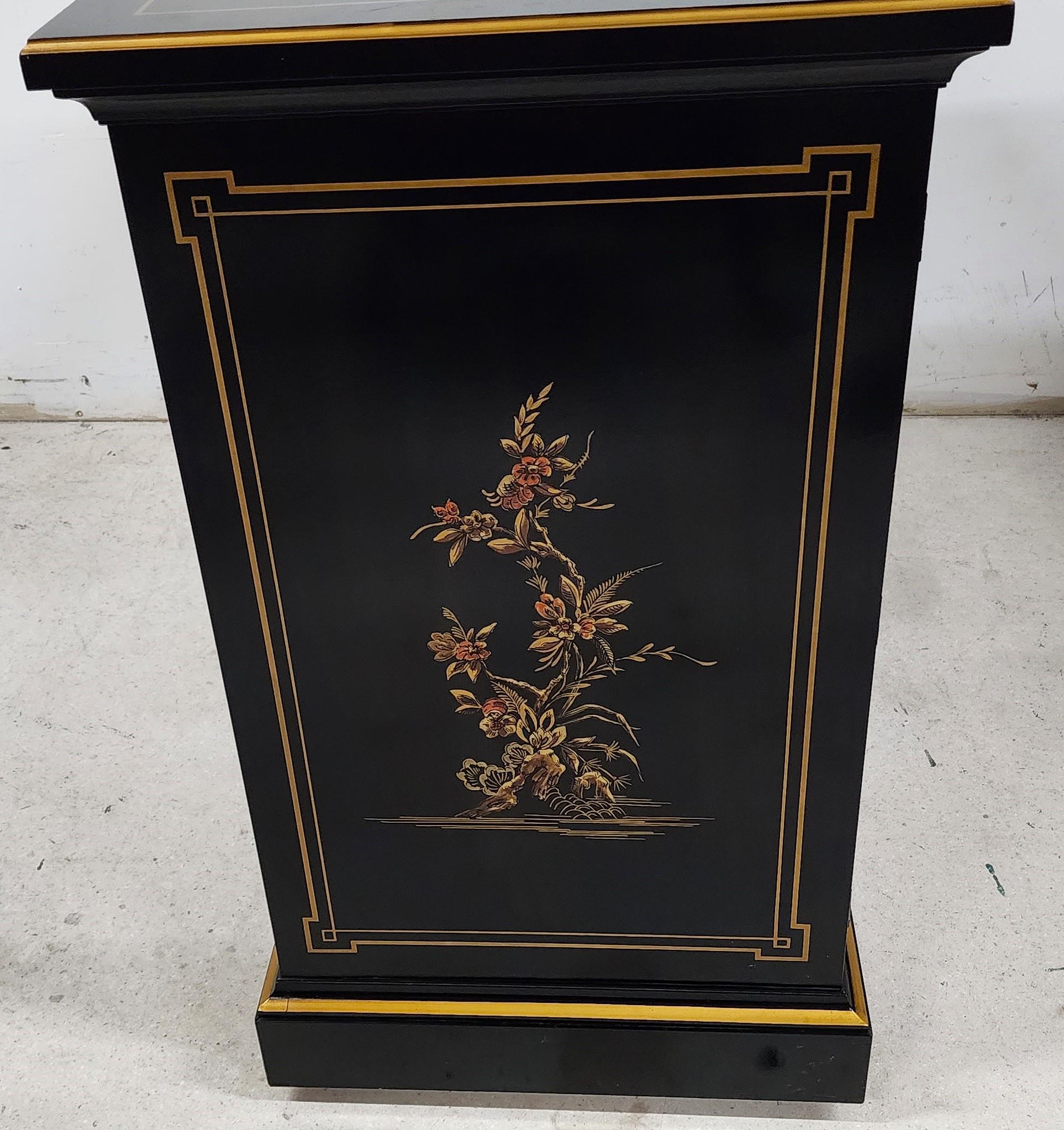 Late 20th Century Buffet Bar Server Black Lacquer Asian Chinoiserie by Drexel