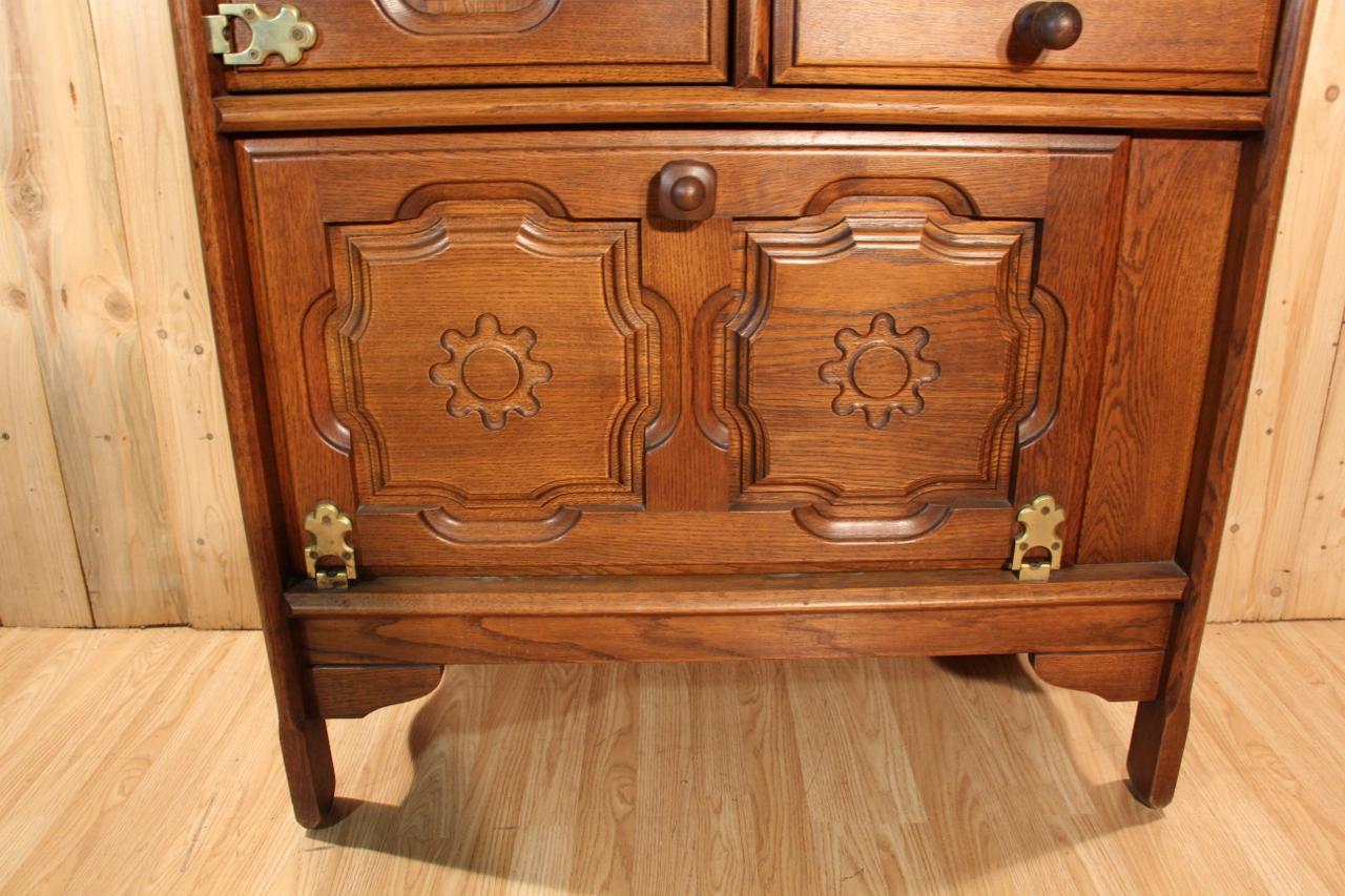 XX secolo Buffet By Guillerme And Chambron in vendita