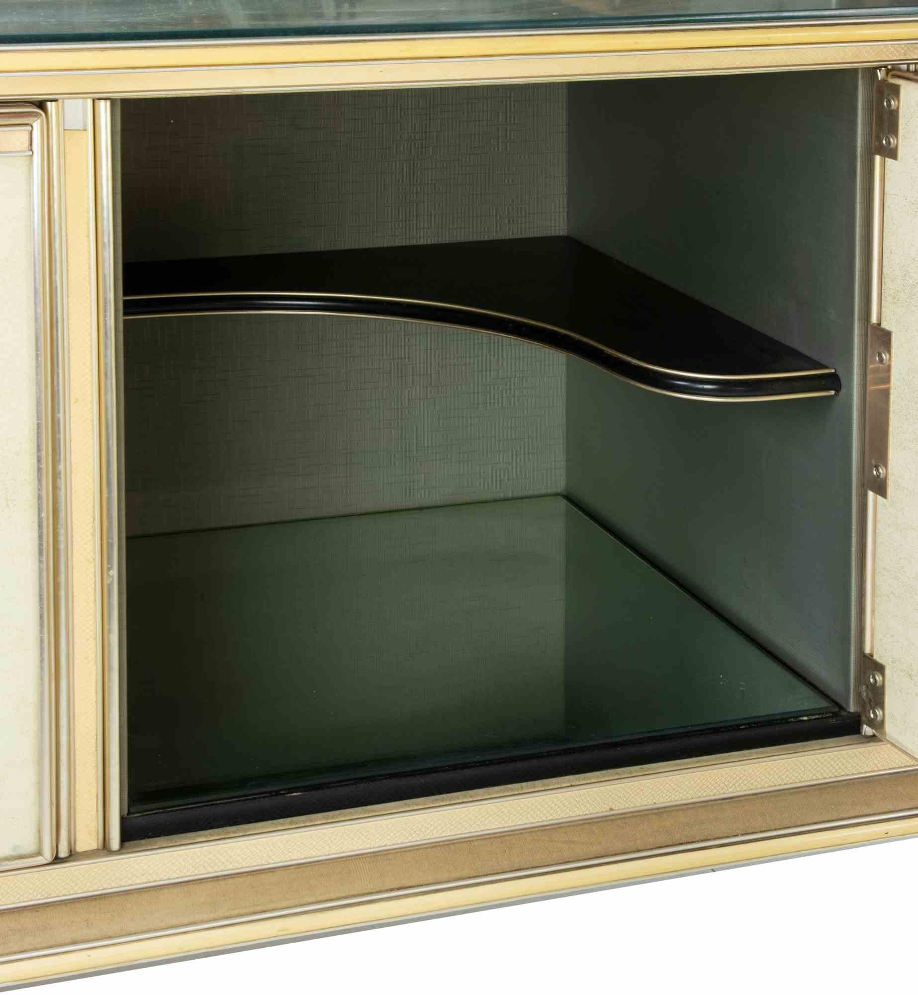 Buffet by Umberto Mascagni with Embedded Mirror,  Italy, 1950s For Sale 4
