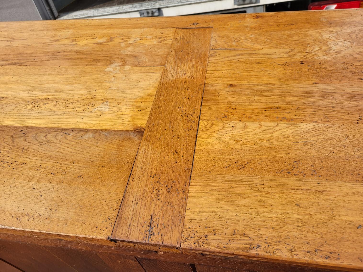 Buffet di campagna stile Luigi XVI in legno massiccio Francia in vendita 1