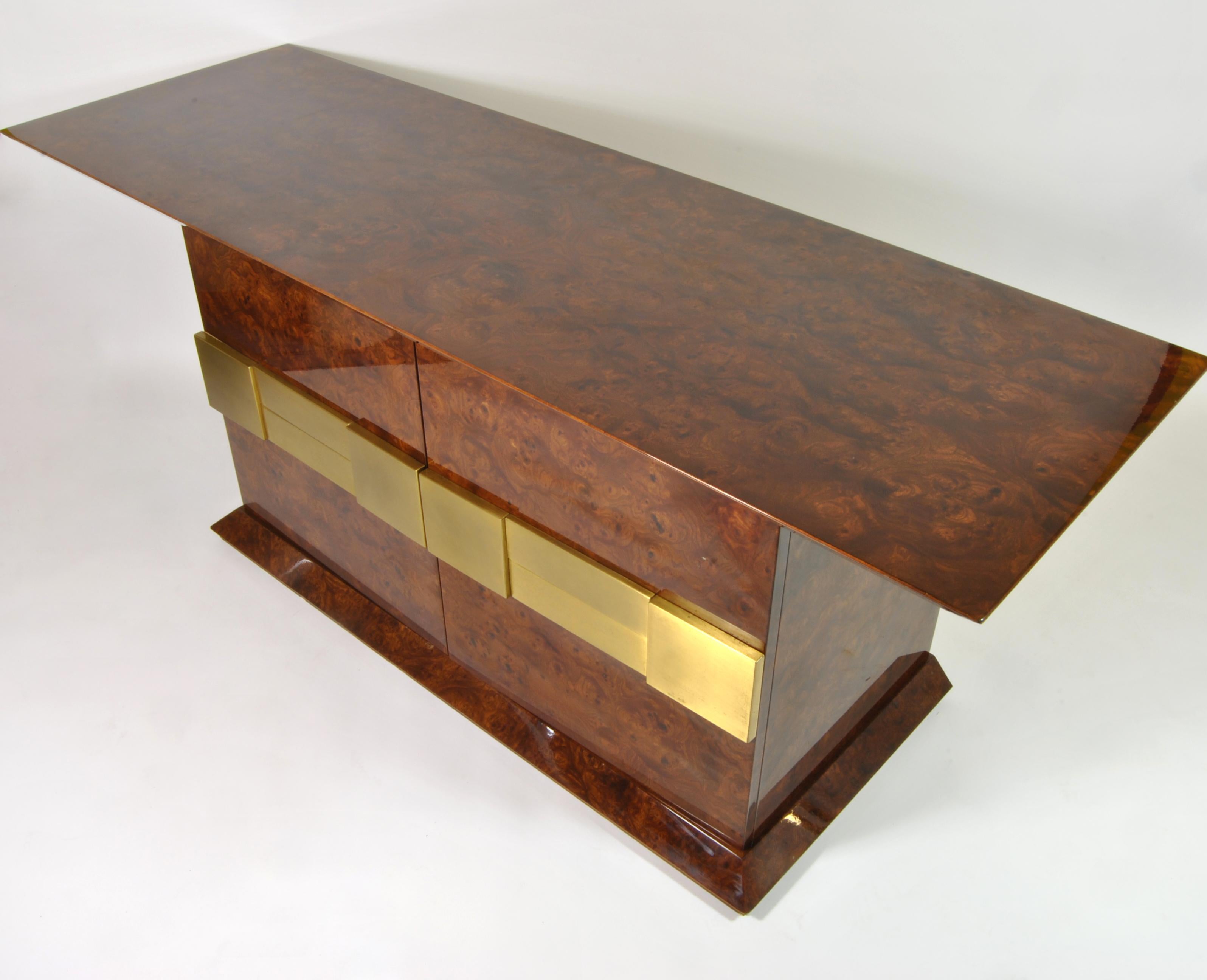 Italiano Buffet, Design Luciano Frigerio, Italia, 1970 in vendita