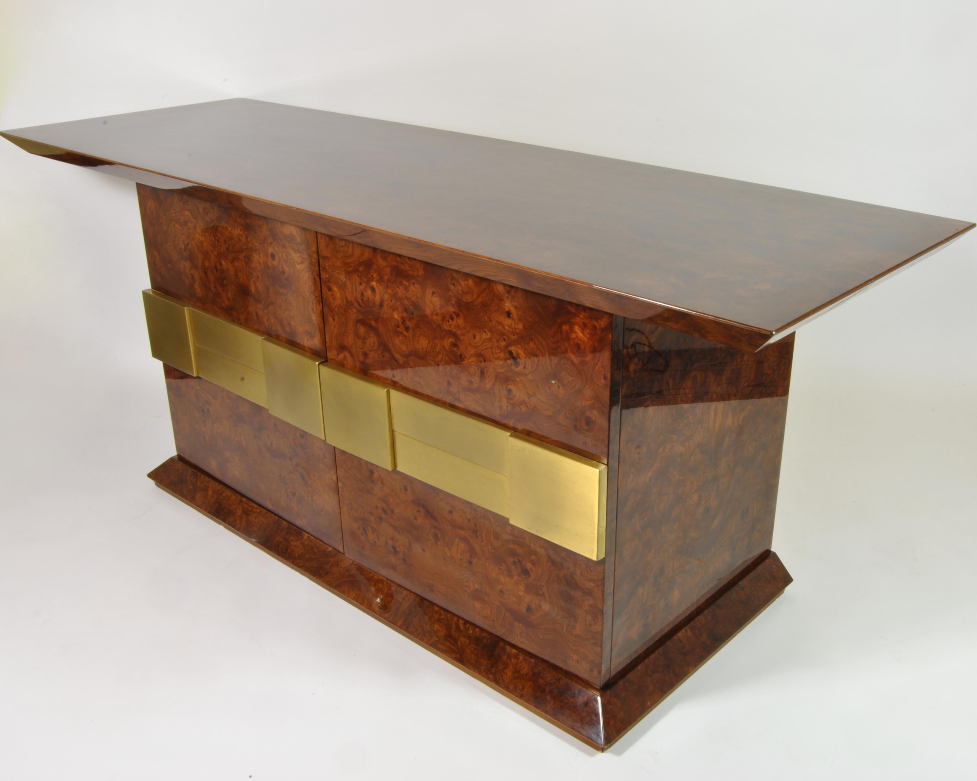 Fine XX secolo Buffet, Design Luciano Frigerio, Italia, 1970 in vendita