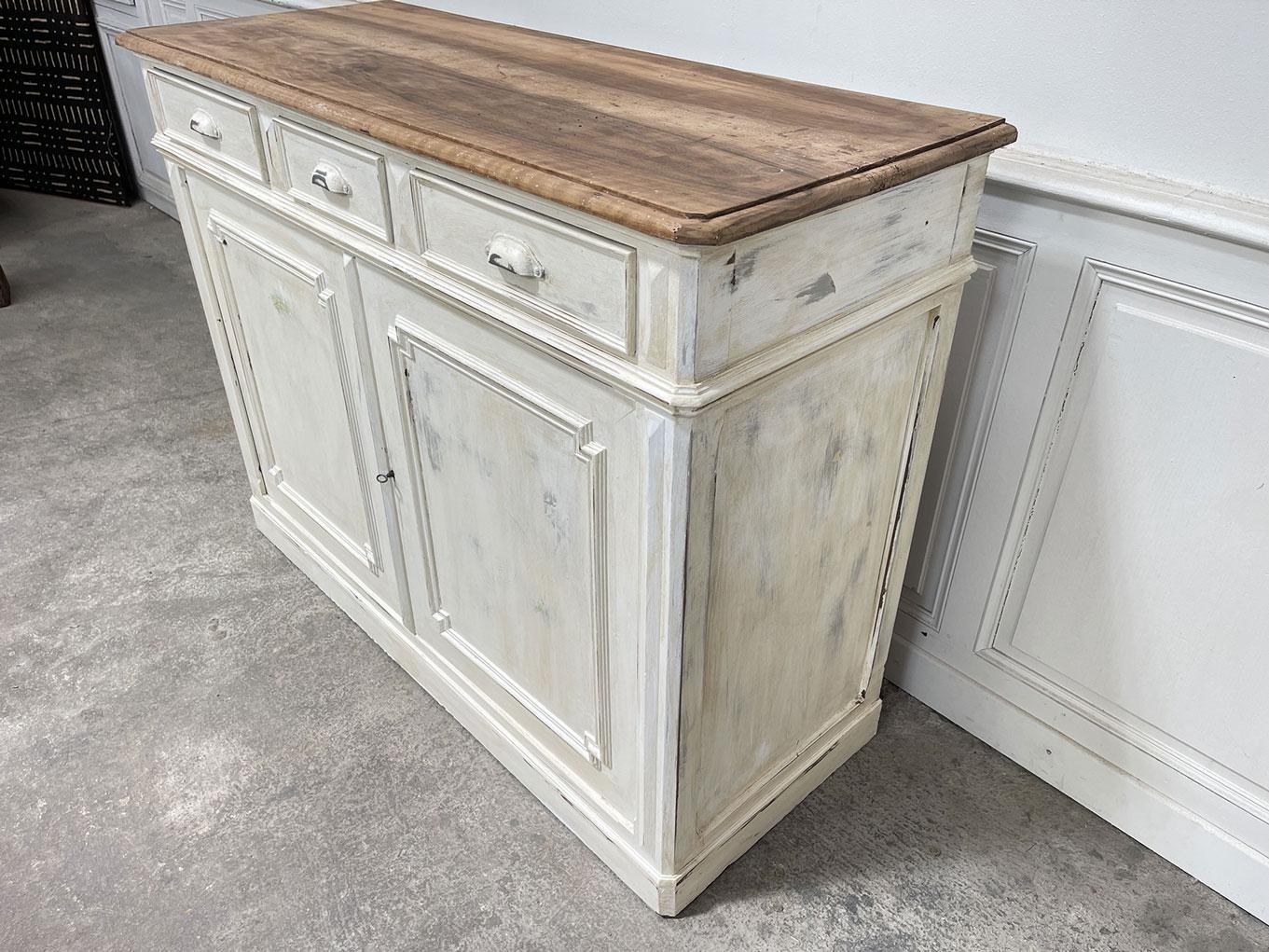 Buffet en noyer des années 1930 Europeo en venta