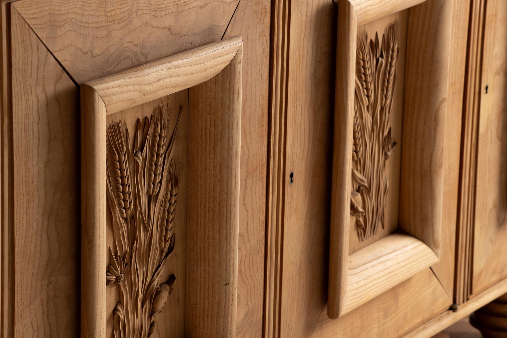 Buffet in Carved Oak with Marble Top, France, 1950s im Angebot 3