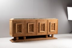 Buffet in Oak intagliato con piano in marmo, Francia, anni '50